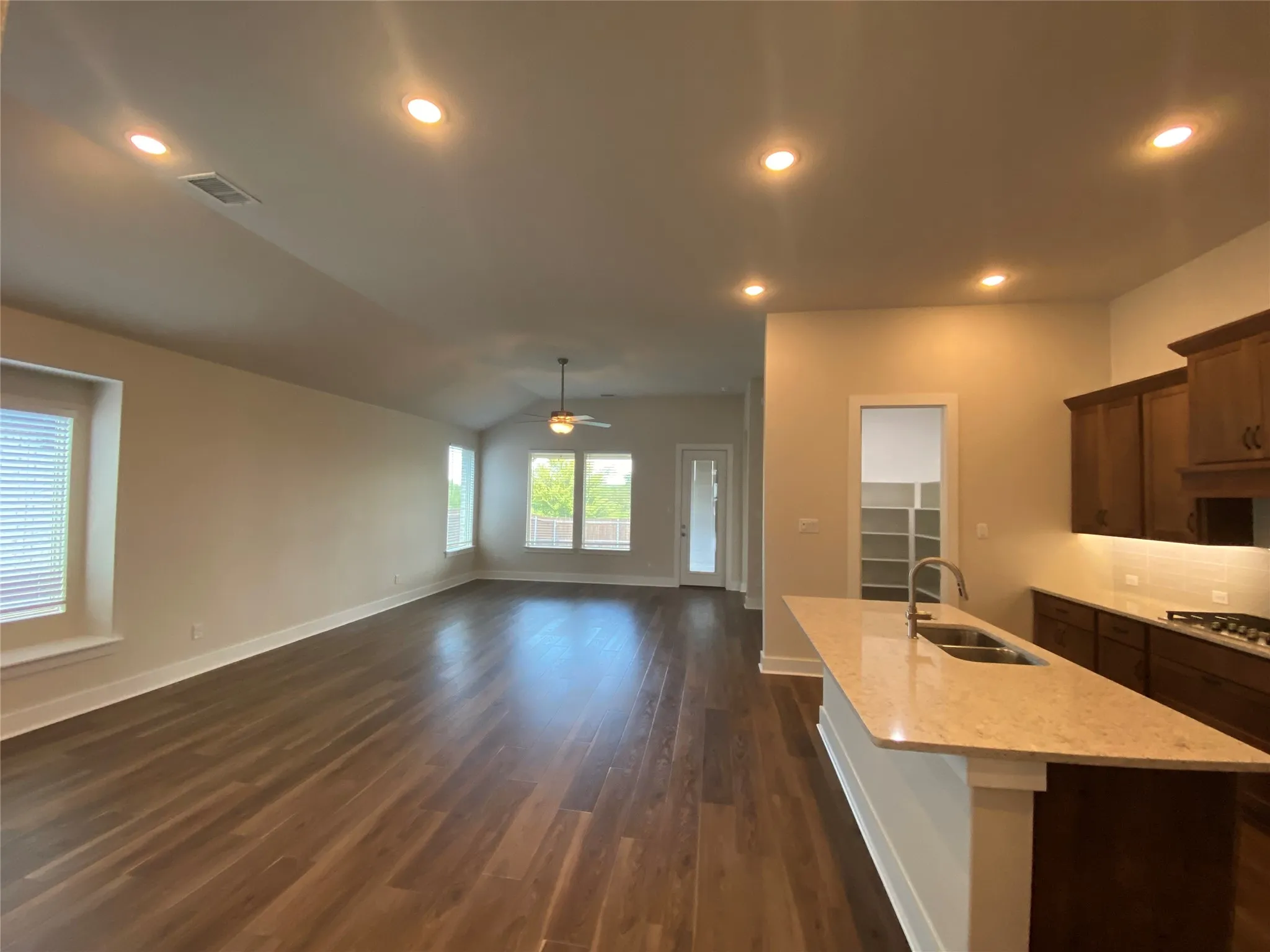 Single Family Residence For Sale in Rockwall County , 852 Reynolds Drive, Fate, Texas 75087, 4 Bedroom, 3 Bathroom, 2 Garage spaces, 2,181 Sqft, built in 2023, mls#21388784, Real Estate Agent in Fate, Homes For Sale in Rockwall county, Homes For Sale in Fate, Realtor in Fate Texas, Real Estate Brokerage Independent Realty Texas, Luminita Cordes Realtor