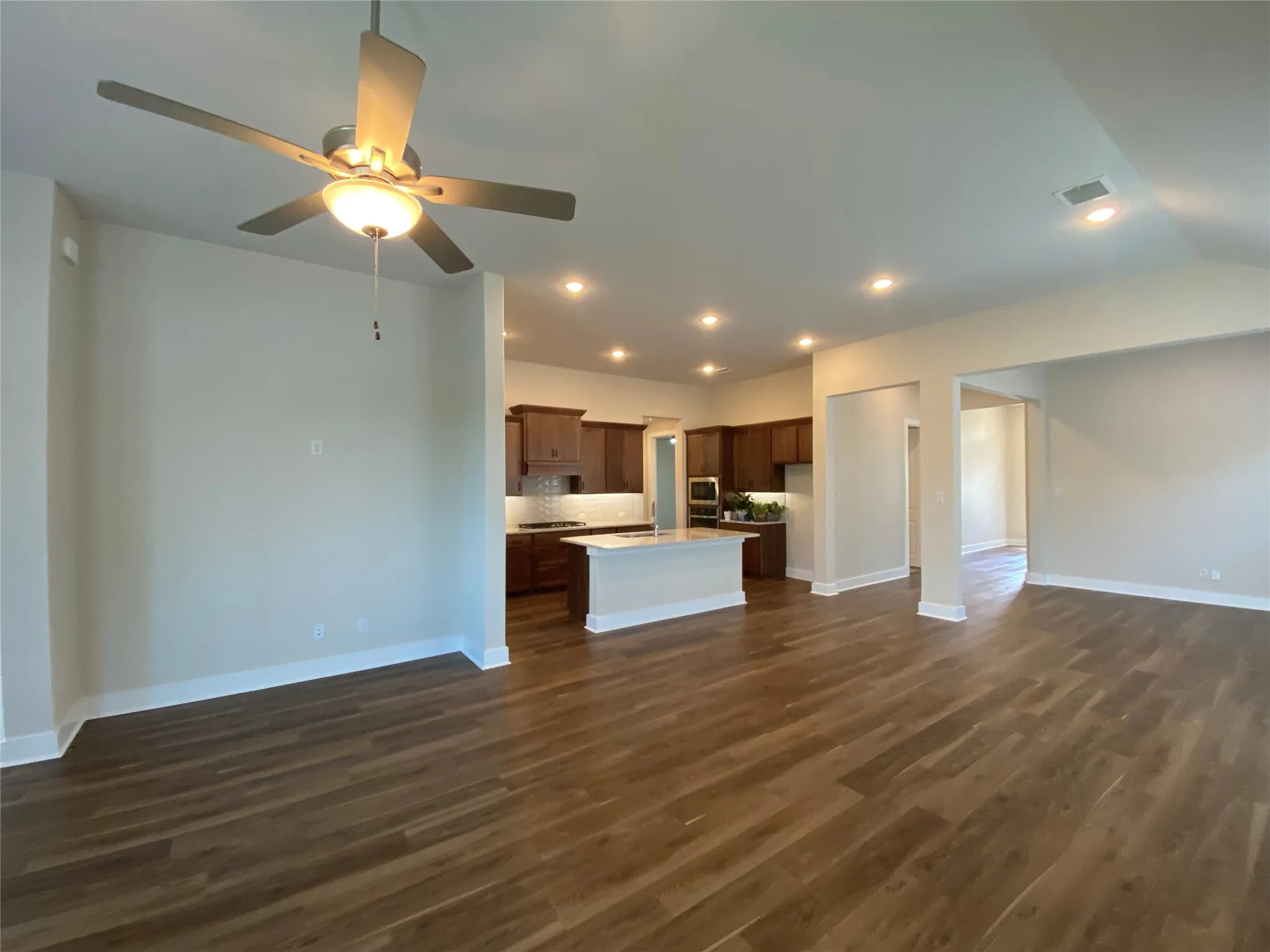 Single Family Residence For Sale in Rockwall County , 852 Reynolds Drive, Fate, Texas 75087, 4 Bedroom, 3 Bathroom, 2 Garage spaces, 2,181 Sqft, built in 2023, mls#21388784, Real Estate Agent in Fate, Homes For Sale in Rockwall county, Homes For Sale in Fate, Realtor in Fate Texas, Real Estate Brokerage Independent Realty Texas, Luminita Cordes Realtor