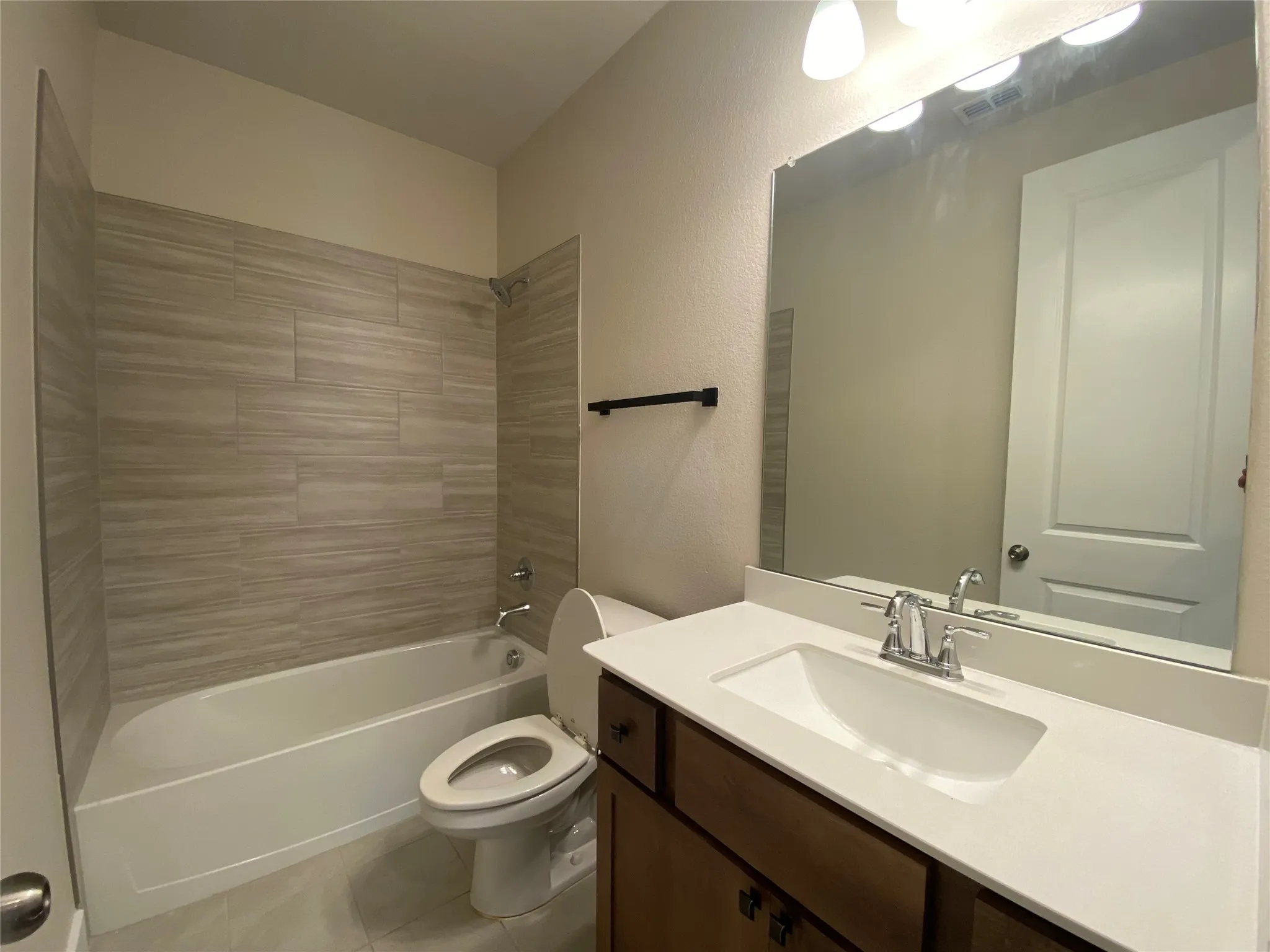 Single Family Residence For Sale in Rockwall County , 852 Reynolds Drive, Fate, Texas 75087, 4 Bedroom, 3 Bathroom, 2 Garage spaces, 2,181 Sqft, built in 2023, mls#21388784, Real Estate Agent in Fate, Homes For Sale in Rockwall county, Homes For Sale in Fate, Realtor in Fate Texas, Real Estate Brokerage Independent Realty Texas, Luminita Cordes Realtor