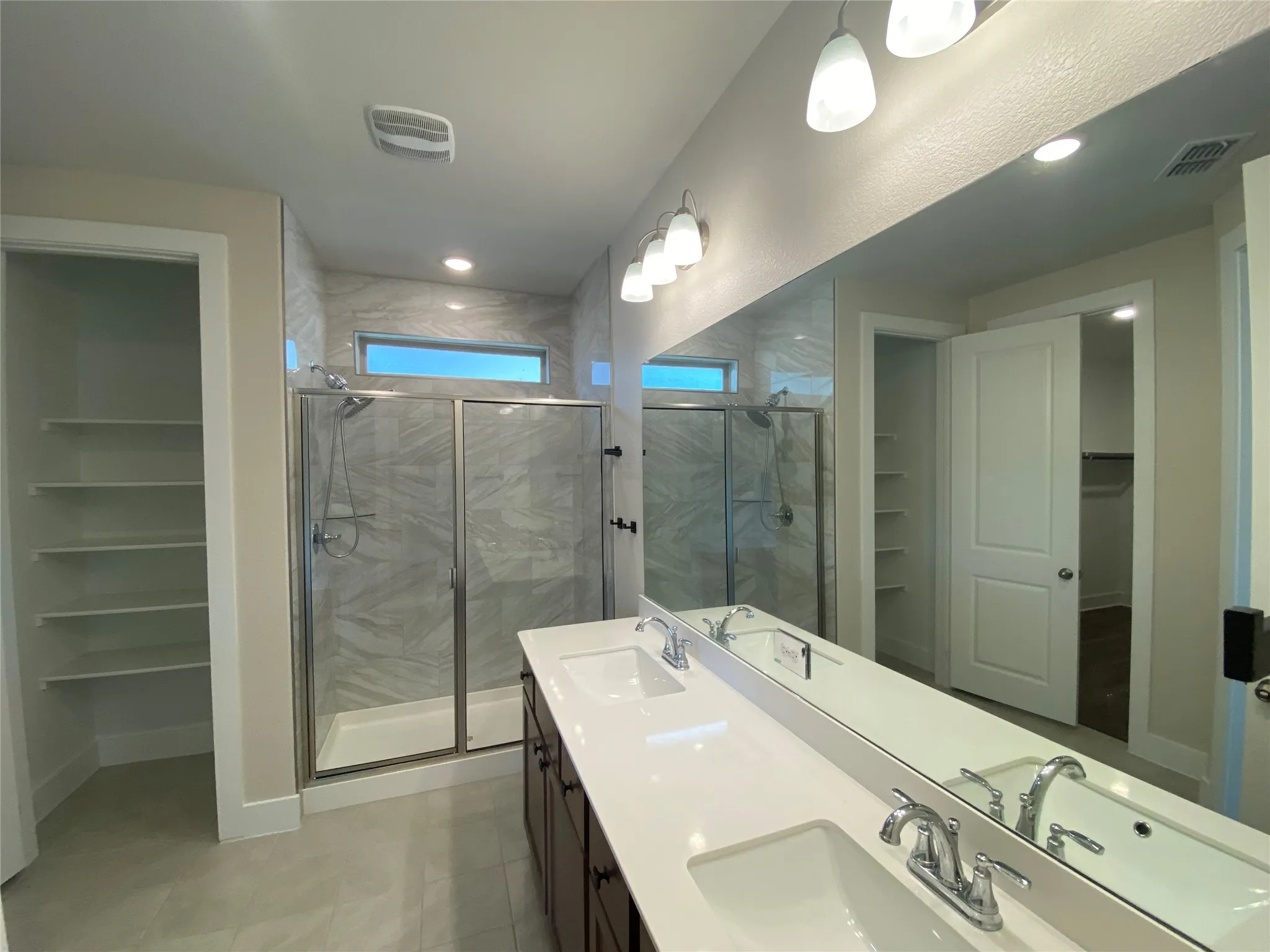 Single Family Residence For Sale in Rockwall County , 852 Reynolds Drive, Fate, Texas 75087, 4 Bedroom, 3 Bathroom, 2 Garage spaces, 2,181 Sqft, built in 2023, mls#21388784, Real Estate Agent in Fate, Homes For Sale in Rockwall county, Homes For Sale in Fate, Realtor in Fate Texas, Real Estate Brokerage Independent Realty Texas, Luminita Cordes Realtor