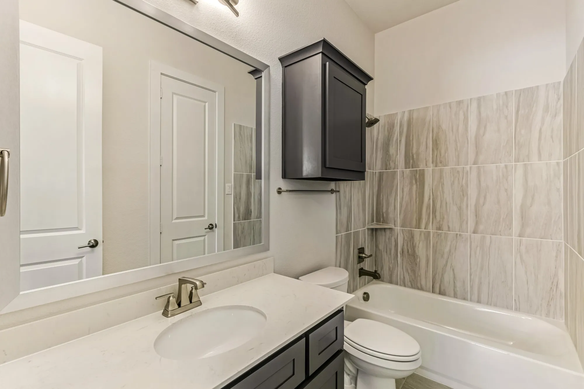 Single Family Residence For Sale in Tarrant County , 10129 La Frontera Drive, Fort Worth, Texas 76179, 4 Bedroom, 4 Bathroom, 2 Garage spaces, 2,613 Sqft, built in 2024, mls#21387080, Real Estate Agent in Fort Worth, Homes For Sale in Tarrant county, Homes For Sale in Fort Worth, Realtor in Fort Worth Texas, Real Estate Brokerage Independent Realty Texas, Luminita Cordes Realtor
