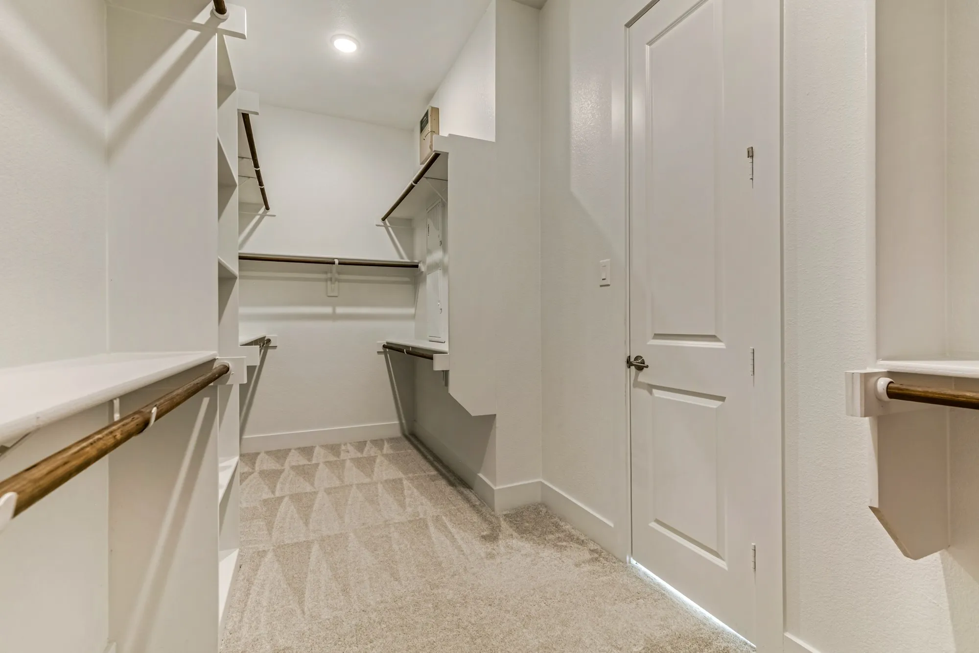 Single Family Residence For Sale in Tarrant County , 10129 La Frontera Drive, Fort Worth, Texas 76179, 4 Bedroom, 4 Bathroom, 2 Garage spaces, 2,613 Sqft, built in 2024, mls#21387080, Real Estate Agent in Fort Worth, Homes For Sale in Tarrant county, Homes For Sale in Fort Worth, Realtor in Fort Worth Texas, Real Estate Brokerage Independent Realty Texas, Luminita Cordes Realtor