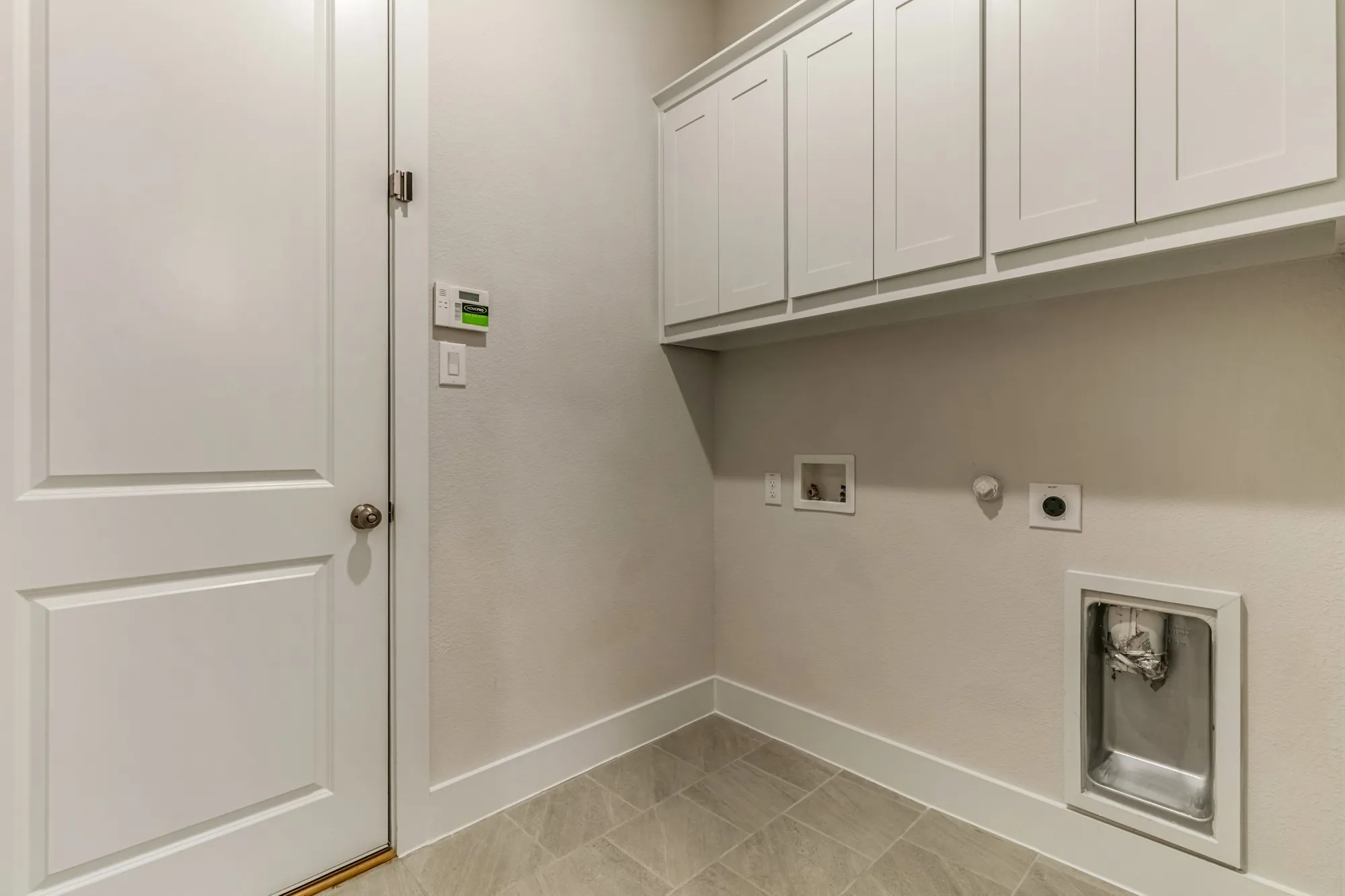 Single Family Residence For Sale in Tarrant County , 10129 La Frontera Drive, Fort Worth, Texas 76179, 4 Bedroom, 4 Bathroom, 2 Garage spaces, 2,613 Sqft, built in 2024, mls#21387080, Real Estate Agent in Fort Worth, Homes For Sale in Tarrant county, Homes For Sale in Fort Worth, Realtor in Fort Worth Texas, Real Estate Brokerage Independent Realty Texas, Luminita Cordes Realtor