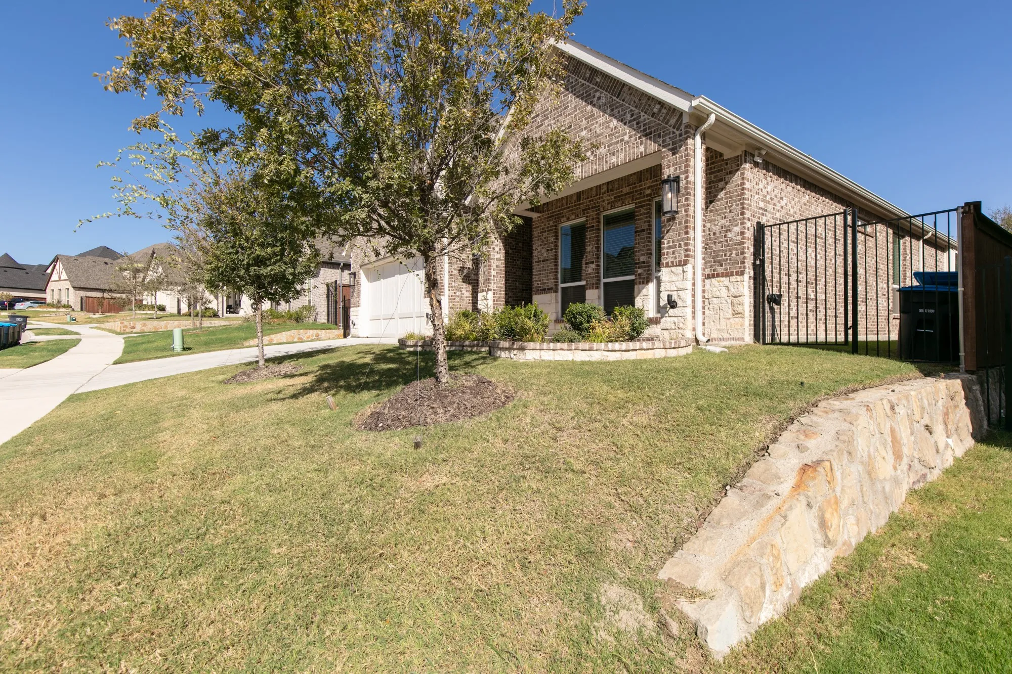 Single Family Residence For Sale in Tarrant County , 10129 La Frontera Drive, Fort Worth, Texas 76179, 4 Bedroom, 4 Bathroom, 2 Garage spaces, 2,613 Sqft, built in 2024, mls#21387080, Real Estate Agent in Fort Worth, Homes For Sale in Tarrant county, Homes For Sale in Fort Worth, Realtor in Fort Worth Texas, Real Estate Brokerage Independent Realty Texas, Luminita Cordes Realtor