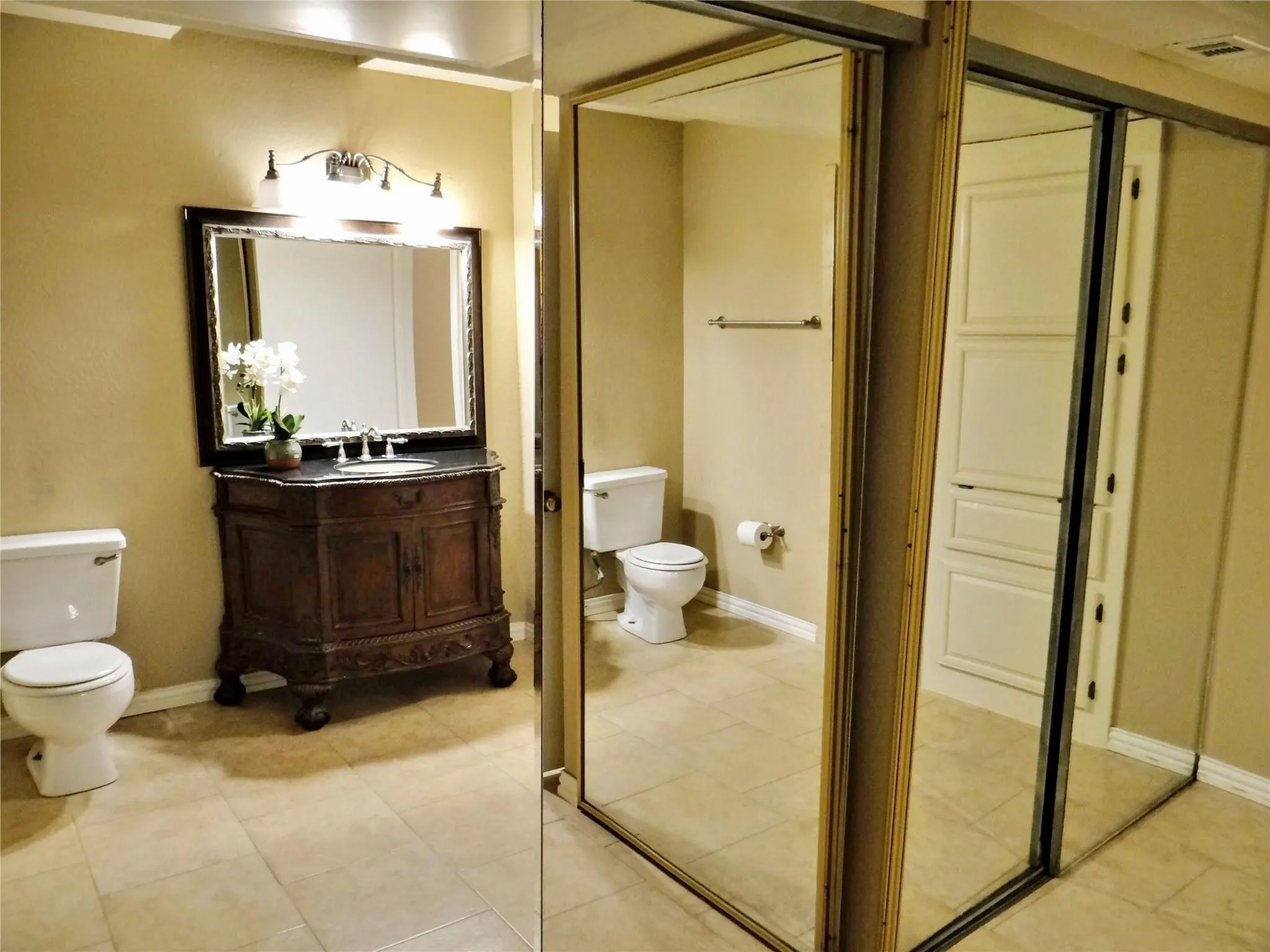 Townhouse For Sale in Dallas County , 517 Ranch Trail 127, Irving, Texas 75063, 2 Bedroom, 2 Bathroom, 1 Garage spaces, 1,189 Sqft, built in 1985, mls#21387766, Real Estate Agent in Irving, Homes For Sale in Dallas county, Homes For Sale in Irving, Realtor in Irving Texas, Real Estate Brokerage Independent Realty Texas, Luminita Cordes Realtor