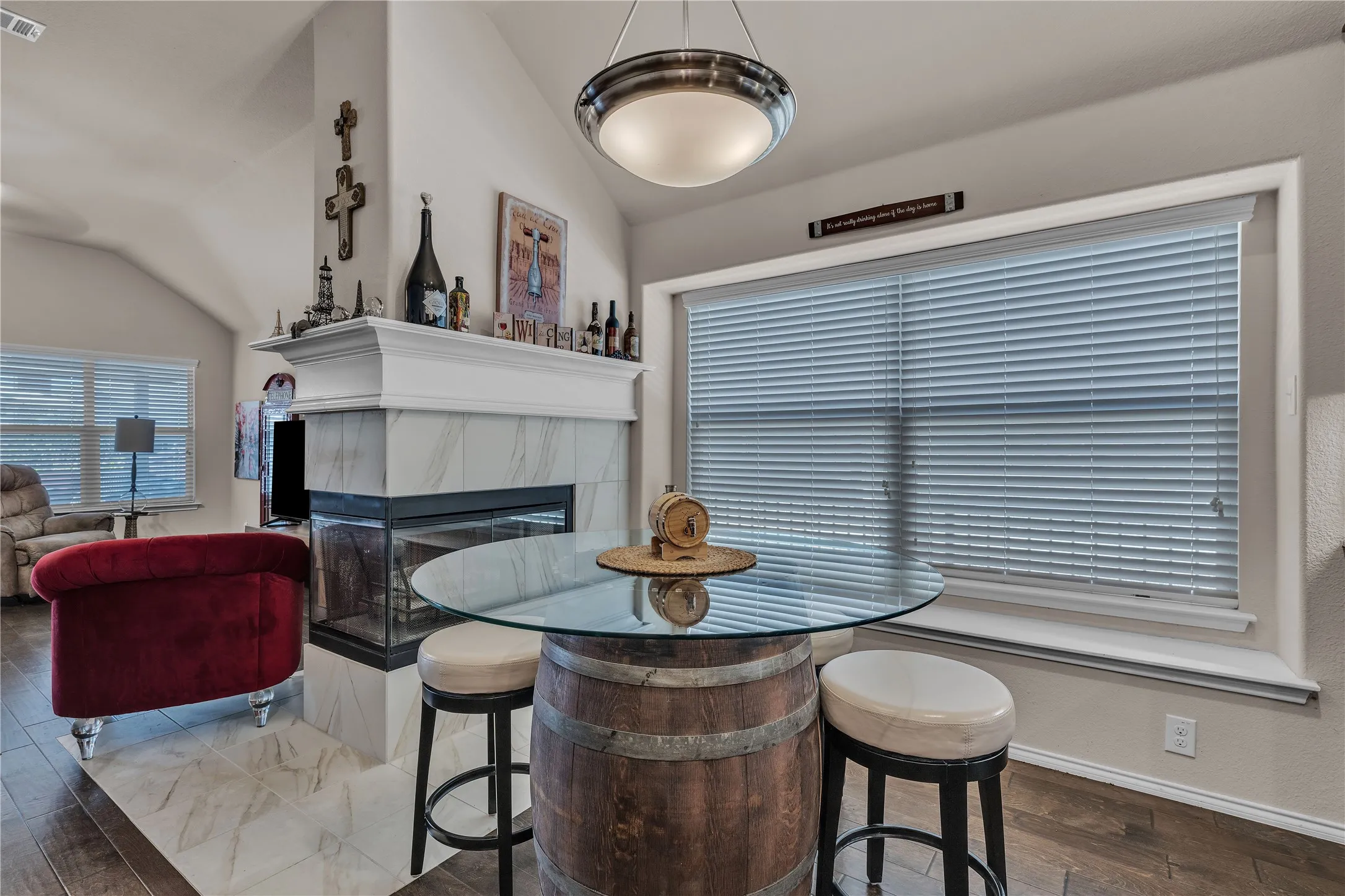 Single Family Residence For Sale in Parker County , 2524 Hadley Street, Weatherford, Texas 76087, 3 Bedroom, 2 Bathroom, 2 Garage spaces, 2,092 Sqft, built in 2018, mls#21388484, Real Estate Agent in Weatherford, Homes For Sale in Parker county, Homes For Sale in Weatherford, Realtor in Weatherford Texas, Real Estate Brokerage Independent Realty Texas, Luminita Cordes Realtor