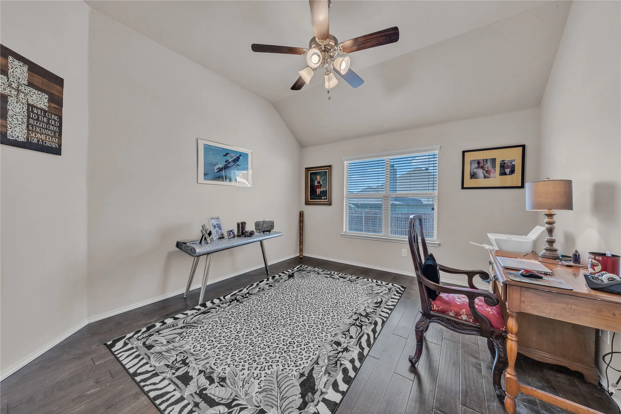 Single Family Residence For Sale in Parker County , 2524 Hadley Street, Weatherford, Texas 76087, 3 Bedroom, 2 Bathroom, 2 Garage spaces, 2,092 Sqft, built in 2018, mls#21388484, Real Estate Agent in Weatherford, Homes For Sale in Parker county, Homes For Sale in Weatherford, Realtor in Weatherford Texas, Real Estate Brokerage Independent Realty Texas, Luminita Cordes Realtor