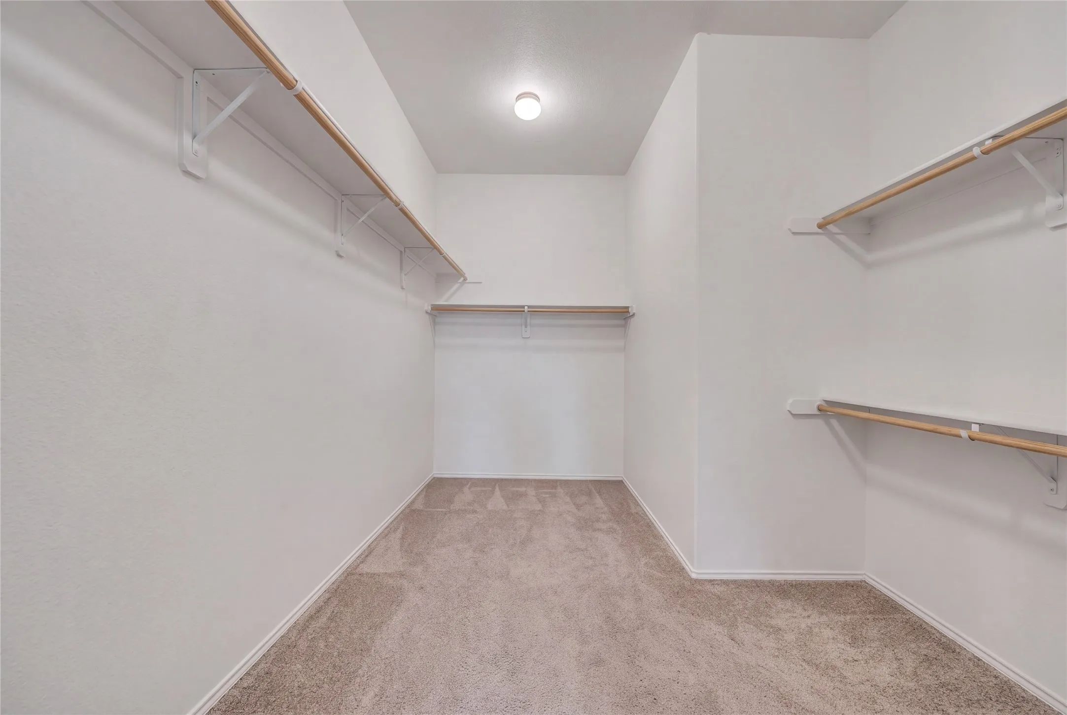 Single Family Residence For Sale in Parker County , 2524 Hadley Street, Weatherford, Texas 76087, 3 Bedroom, 2 Bathroom, 2 Garage spaces, 2,092 Sqft, built in 2018, mls#21388484, Real Estate Agent in Weatherford, Homes For Sale in Parker county, Homes For Sale in Weatherford, Realtor in Weatherford Texas, Real Estate Brokerage Independent Realty Texas, Luminita Cordes Realtor