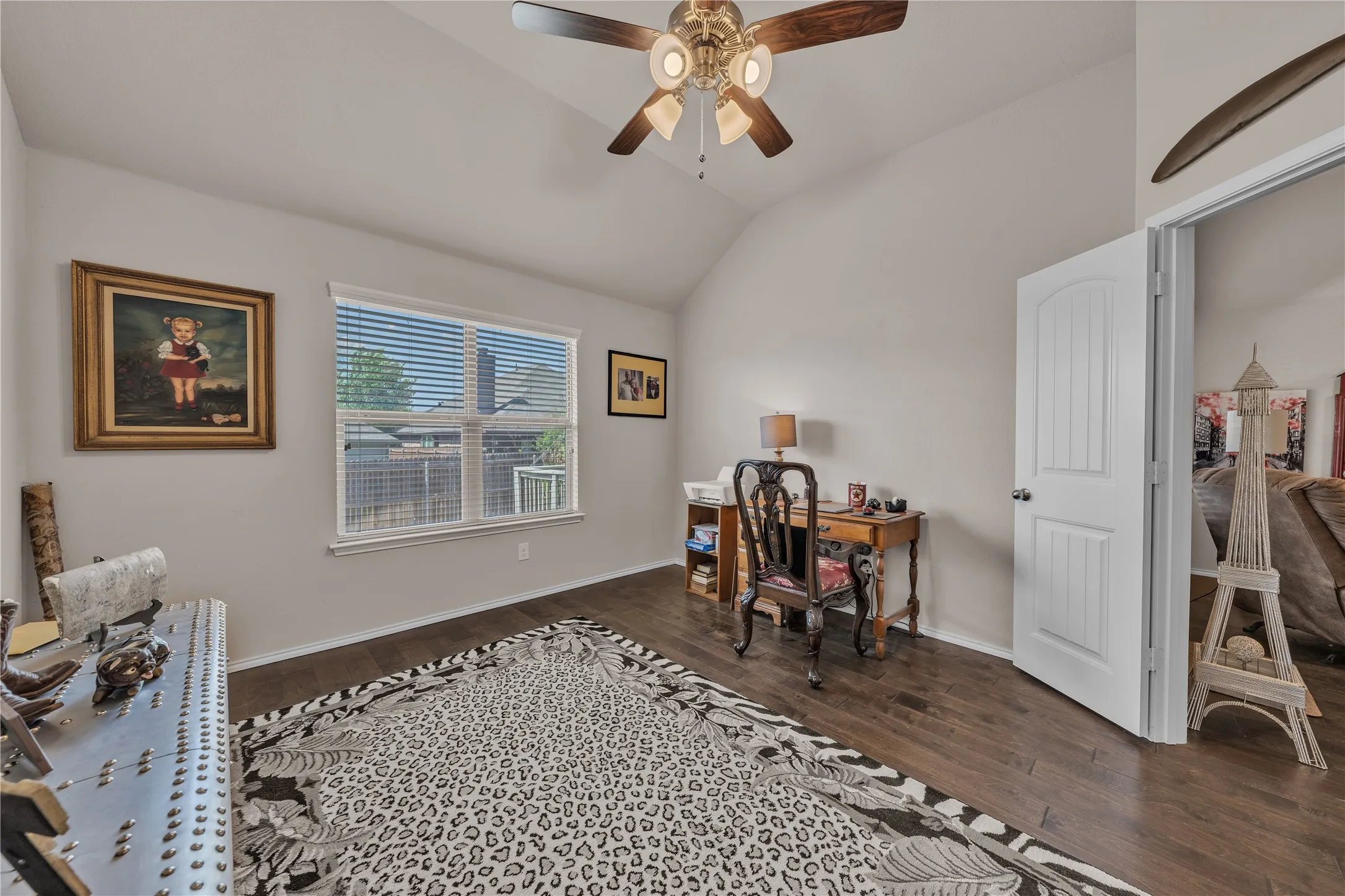 Single Family Residence For Sale in Parker County , 2524 Hadley Street, Weatherford, Texas 76087, 3 Bedroom, 2 Bathroom, 2 Garage spaces, 2,092 Sqft, built in 2018, mls#21388484, Real Estate Agent in Weatherford, Homes For Sale in Parker county, Homes For Sale in Weatherford, Realtor in Weatherford Texas, Real Estate Brokerage Independent Realty Texas, Luminita Cordes Realtor