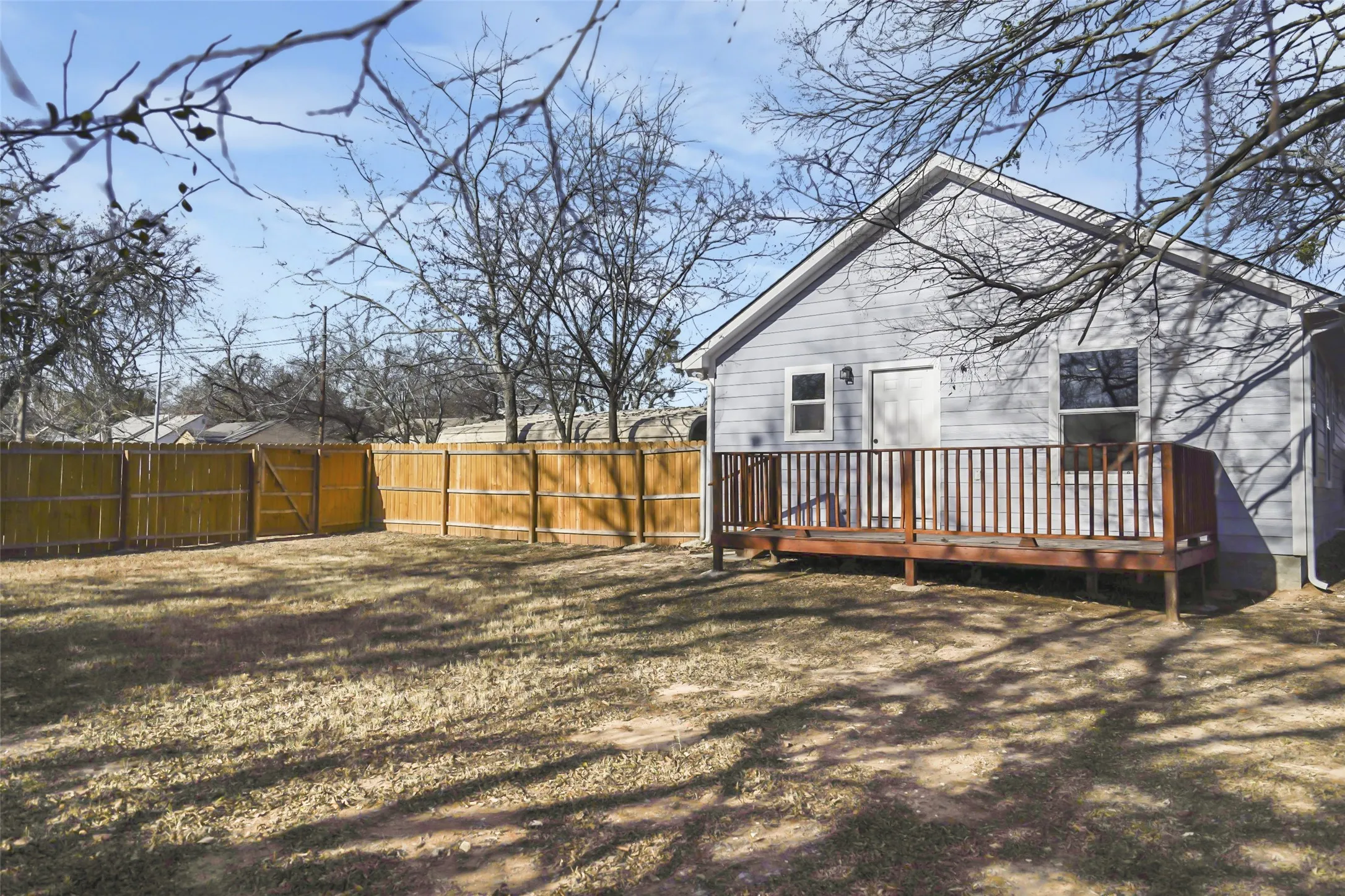 Single Family Residence For Rent in Montague County , 401 Miller Street, Bowie, Texas 76230, 3 Bedroom, 2 Bathroom, Garage spaces, 1,135 Sqft, built in 2025, mls#21388406, Real Estate Agent in Bowie, Homes For Rent in Montague county, Homes For Rent in Bowie, Realtor in Bowie Texas, Real Estate Brokerage Independent Realty Texas, Luminita Cordes Realtor