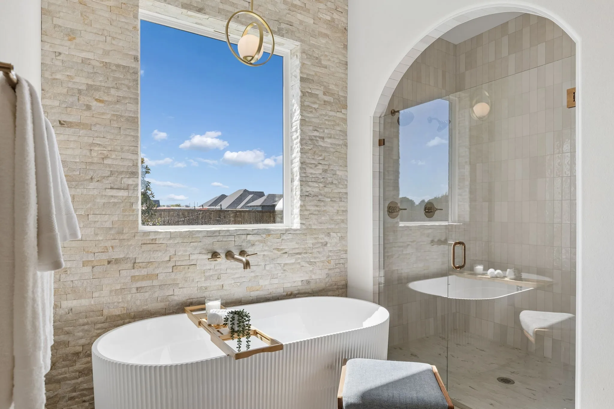 Single Family Residence For Sale in Ellis County , 508 Robnett Road, Waxahachie, Texas 75165, 4 Bedroom, 4 Bathroom, Garage spaces, 3,492 Sqft, built in 2026, mls#21385161, Real Estate Agent in Waxahachie, Homes For Sale in Ellis county, Homes For Sale in Waxahachie, Realtor in Waxahachie Texas, Real Estate Brokerage Independent Realty Texas, Luminita Cordes Realtor
