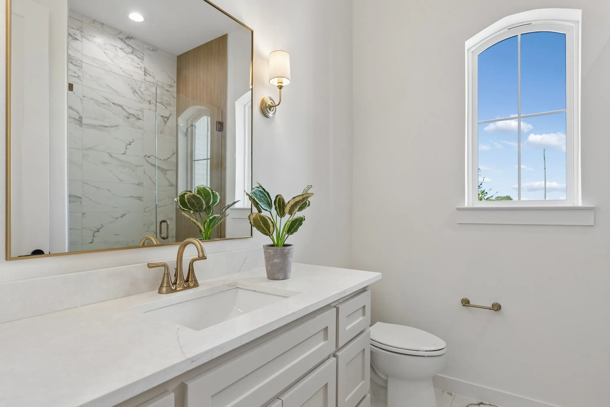 Single Family Residence For Sale in Ellis County , 508 Robnett Road, Waxahachie, Texas 75165, 4 Bedroom, 4 Bathroom, Garage spaces, 3,492 Sqft, built in 2026, mls#21385161, Real Estate Agent in Waxahachie, Homes For Sale in Ellis county, Homes For Sale in Waxahachie, Realtor in Waxahachie Texas, Real Estate Brokerage Independent Realty Texas, Luminita Cordes Realtor
