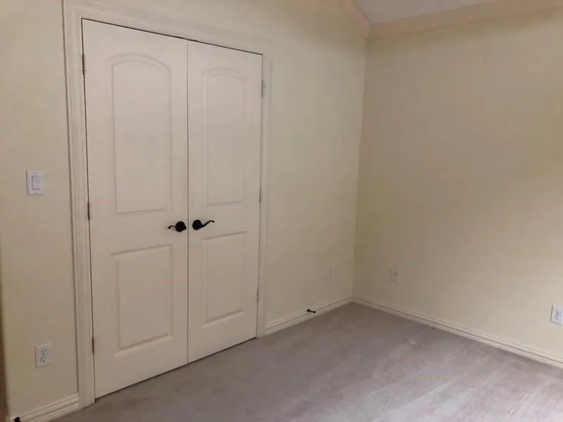Townhouse For Rent in Dallas County , 1811 leann Lane, Irving, Texas 75061, 3 Bedroom, 3 Bathroom, 2 Garage spaces, 2,100 Sqft, built in 2010, mls#21388817, Real Estate Agent in Irving, Homes For Rent in Dallas county, Homes For Rent in Irving, Realtor in Irving Texas, Real Estate Brokerage Independent Realty Texas, Luminita Cordes Realtor
