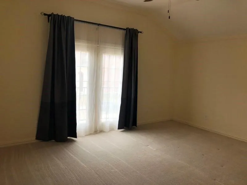 Townhouse For Rent in Dallas County , 1811 leann Lane, Irving, Texas 75061, 3 Bedroom, 3 Bathroom, 2 Garage spaces, 2,100 Sqft, built in 2010, mls#21388817, Real Estate Agent in Irving, Homes For Rent in Dallas county, Homes For Rent in Irving, Realtor in Irving Texas, Real Estate Brokerage Independent Realty Texas, Luminita Cordes Realtor