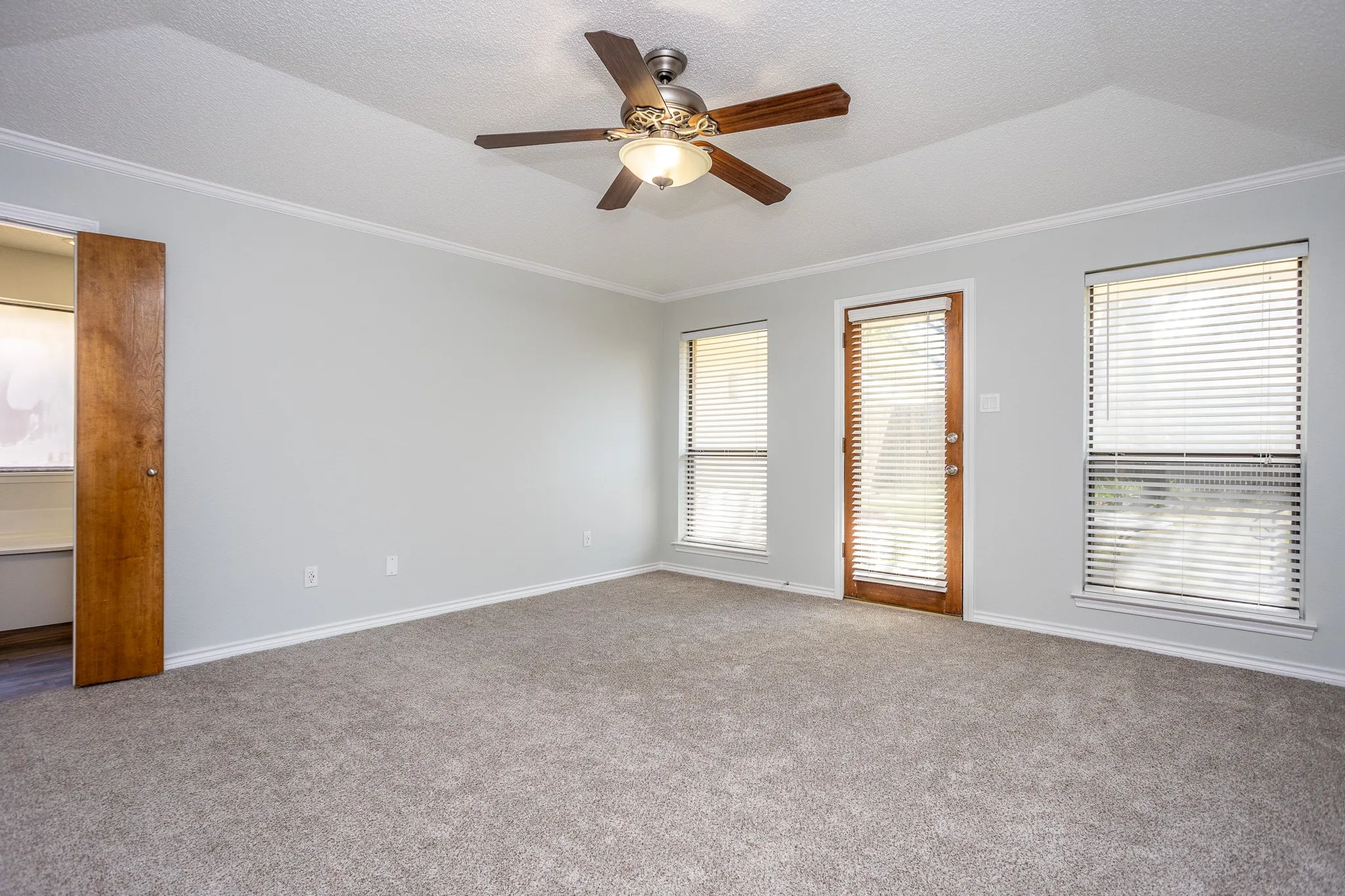 LARGE MASTER HAS DOOR TO BACK DECK.