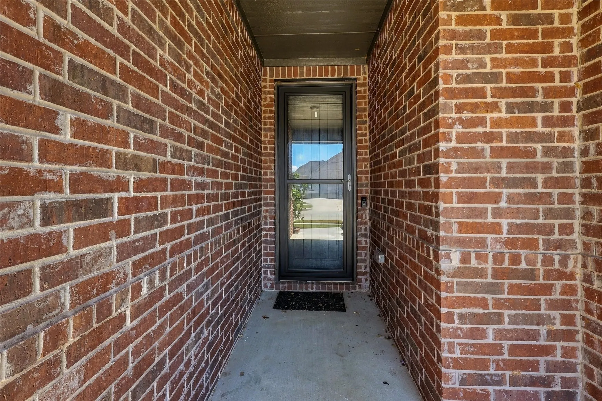 Single Family Residence For Sale in Denton County , 305 Kellan Court, Hickory Creek, Texas 75065, 4 Bedroom, 4 Bathroom, 3 Garage spaces, 2,586 Sqft, built in 2020, mls#21386272, Real Estate Agent in Hickory Creek, Homes For Sale in Denton county, Homes For Sale in Hickory Creek, Realtor in Hickory Creek Texas, Real Estate Brokerage Independent Realty Texas, Luminita Cordes Realtor