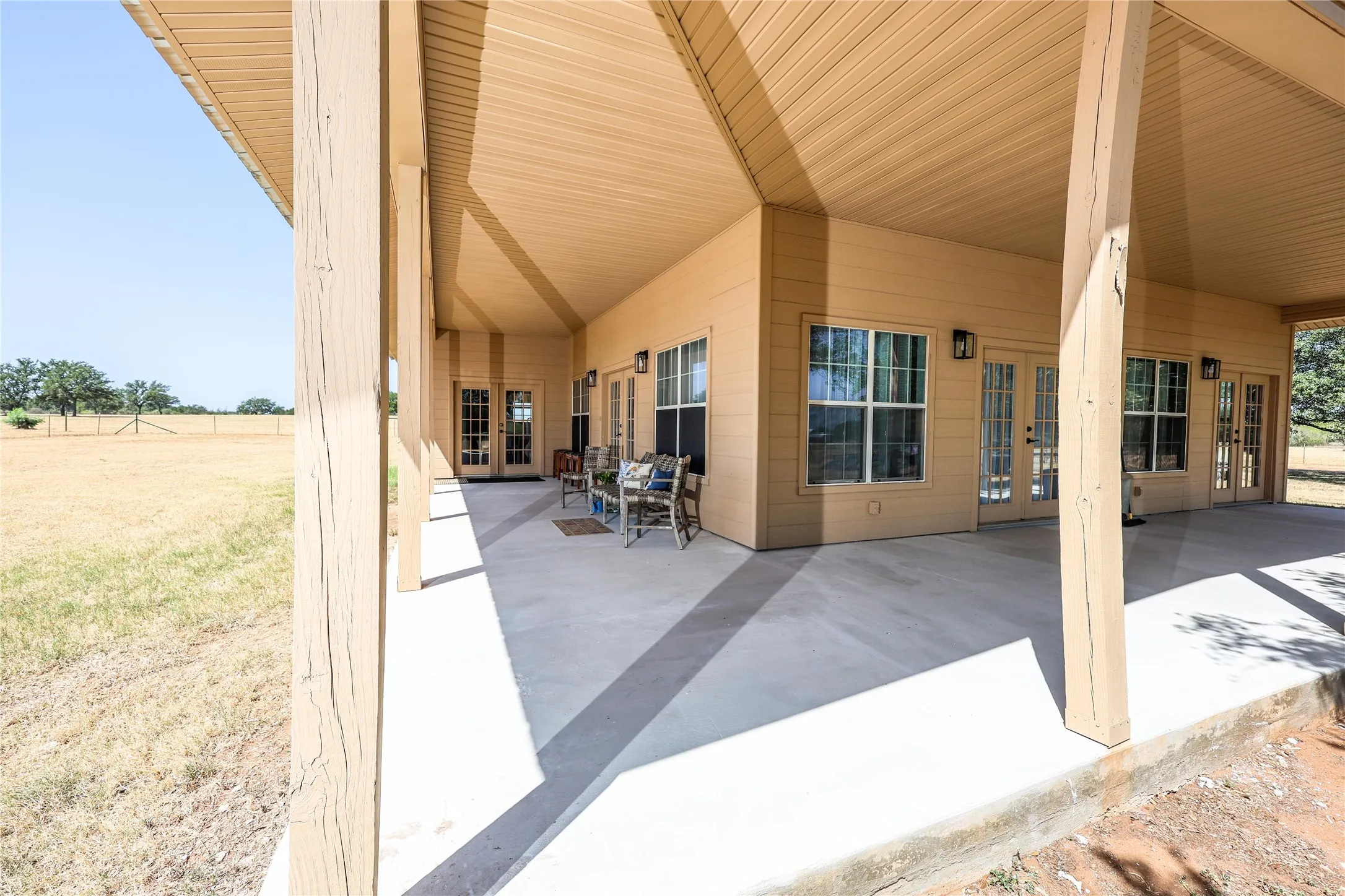 Farm For Sale in Mills County , 1400 Fm 574 W, Mullin, Texas 76864, 2 Bedroom, 2 Bathroom, Garage spaces, 1,420 Sqft, built in 2003, mls#21388639, Real Estate Agent in Mullin, Homes For Sale in Mills county, Homes For Sale in Mullin, Realtor in Mullin Texas, Real Estate Brokerage Independent Realty Texas, Luminita Cordes Realtor