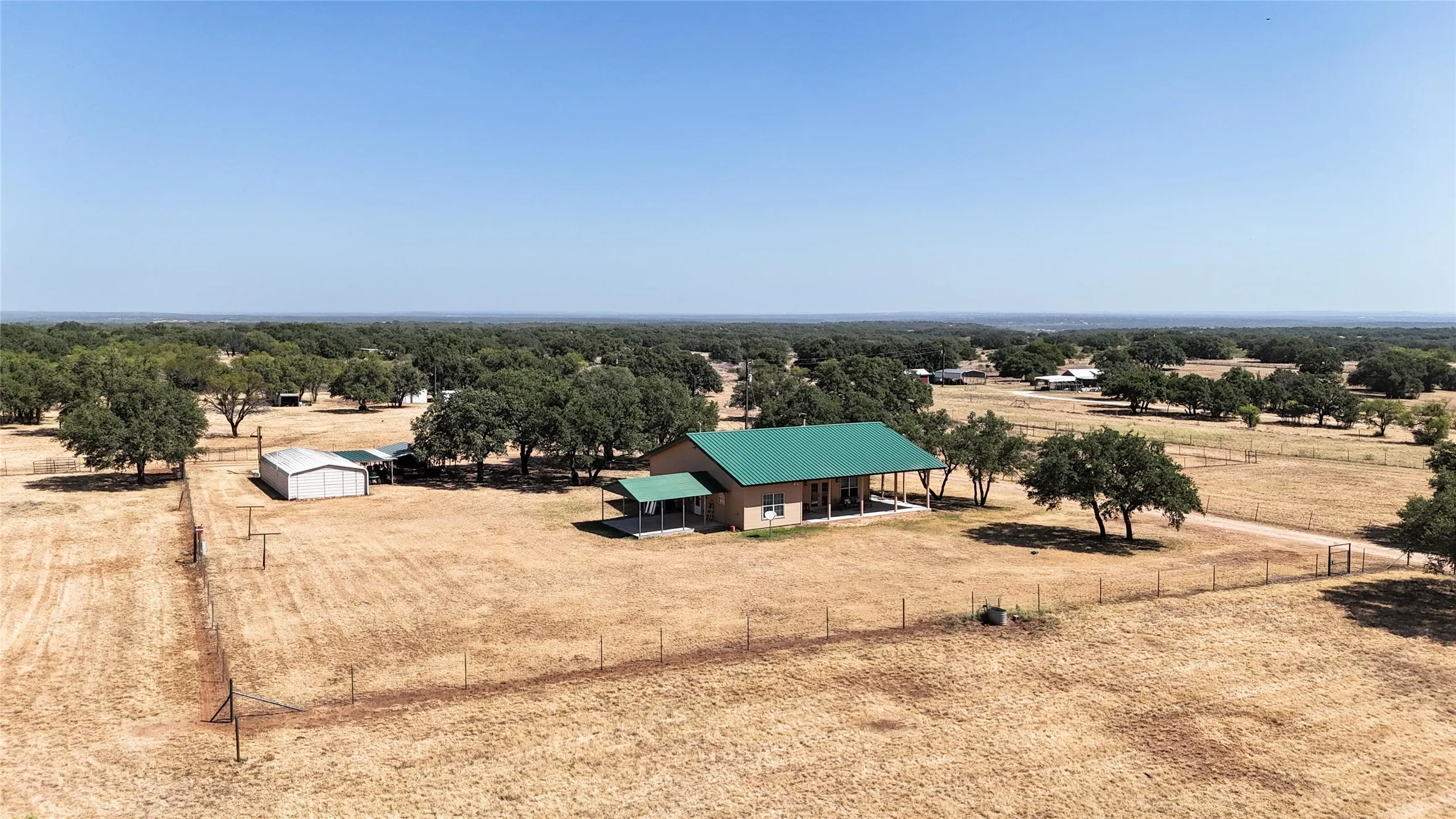 Farm For Sale in Mills County , 1400 Fm 574 W, Mullin, Texas 76864, 2 Bedroom, 2 Bathroom, Garage spaces, 1,420 Sqft, built in 2003, mls#21388639, Real Estate Agent in Mullin, Homes For Sale in Mills county, Homes For Sale in Mullin, Realtor in Mullin Texas, Real Estate Brokerage Independent Realty Texas, Luminita Cordes Realtor