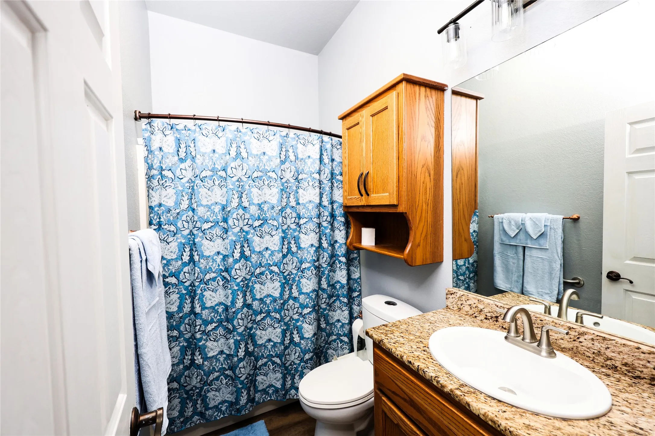 Farm For Sale in Mills County , 1400 Fm 574 W, Mullin, Texas 76864, 2 Bedroom, 2 Bathroom, Garage spaces, 1,420 Sqft, built in 2003, mls#21388639, Real Estate Agent in Mullin, Homes For Sale in Mills county, Homes For Sale in Mullin, Realtor in Mullin Texas, Real Estate Brokerage Independent Realty Texas, Luminita Cordes Realtor