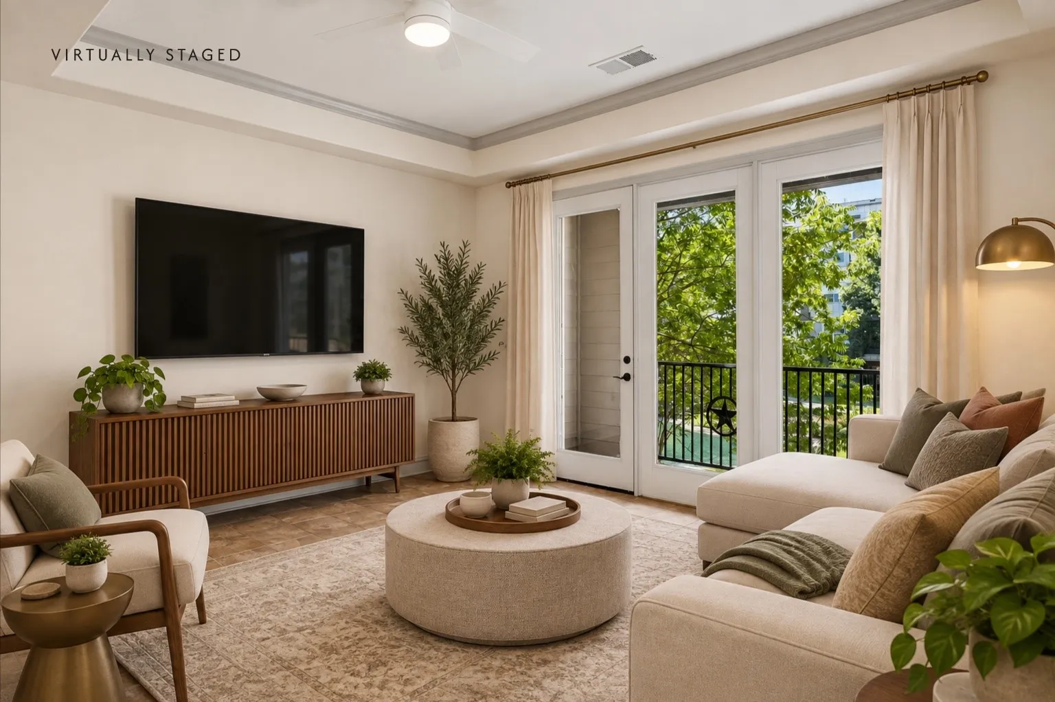 Condominium For Sale in Tarrant County , 301 Watermere Drive 222, Southlake, Texas 76092, 1 Bedroom, 2 Bathroom, Garage spaces, 1,200 Sqft, built in 2008, mls#21388747, Real Estate Agent in Southlake, Homes For Sale in Tarrant county, Homes For Sale in Southlake, Realtor in Southlake Texas, Real Estate Brokerage Independent Realty Texas, Luminita Cordes Realtor