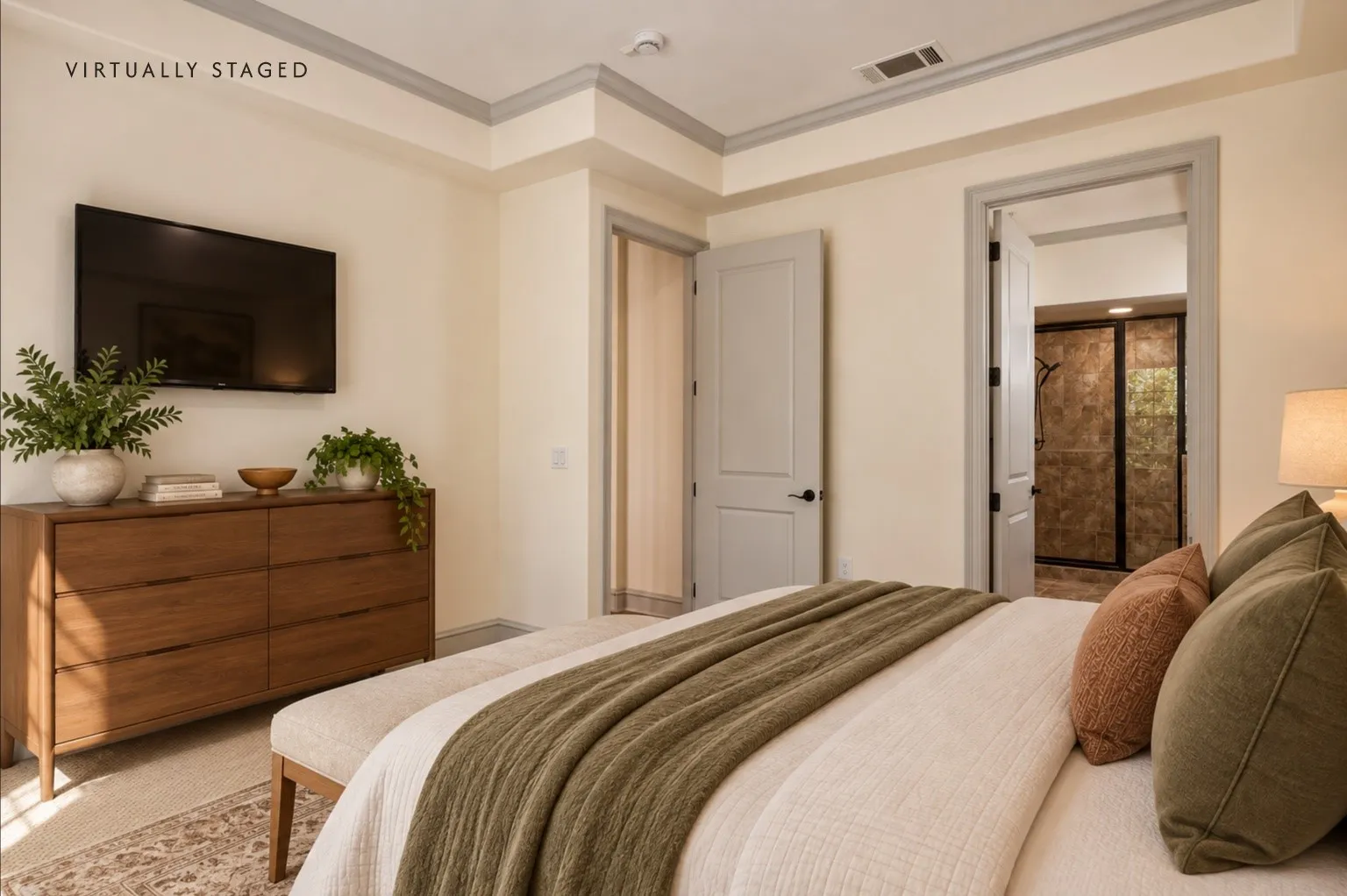 Condominium For Sale in Tarrant County , 301 Watermere Drive 222, Southlake, Texas 76092, 1 Bedroom, 2 Bathroom, Garage spaces, 1,200 Sqft, built in 2008, mls#21388747, Real Estate Agent in Southlake, Homes For Sale in Tarrant county, Homes For Sale in Southlake, Realtor in Southlake Texas, Real Estate Brokerage Independent Realty Texas, Luminita Cordes Realtor
