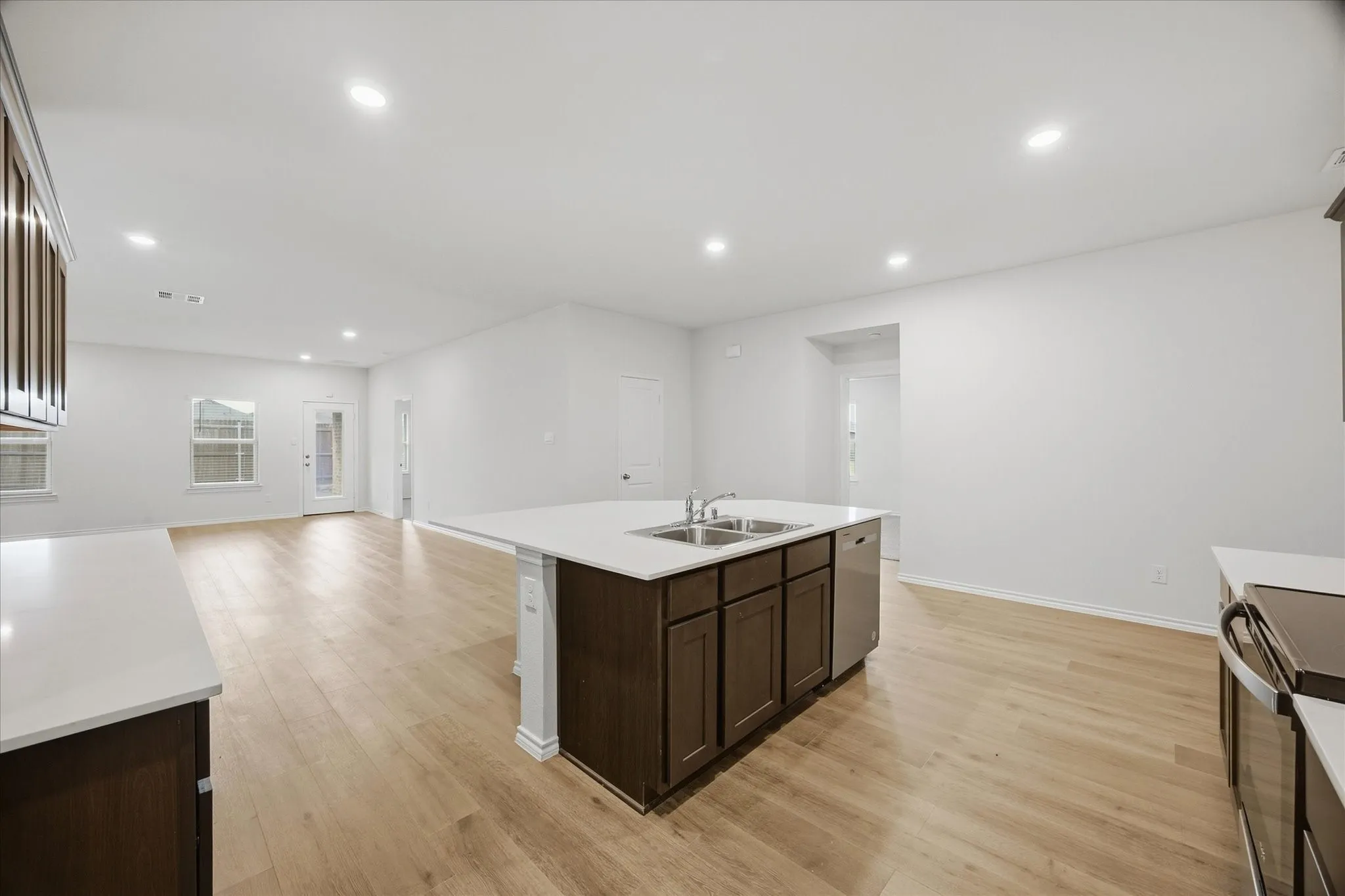 Single Family Residence For Rent in Hunt County , 227 Happywell Lane, Caddo Mills, Texas 75135, 4 Bedroom, 2 Bathroom, 2 Garage spaces, 2,106 Sqft, built in 2023, mls#21388833, Real Estate Agent in Caddo Mills, Homes For Rent in Hunt county, Homes For Rent in Caddo Mills, Realtor in Caddo Mills Texas, Real Estate Brokerage Independent Realty Texas, Luminita Cordes Realtor