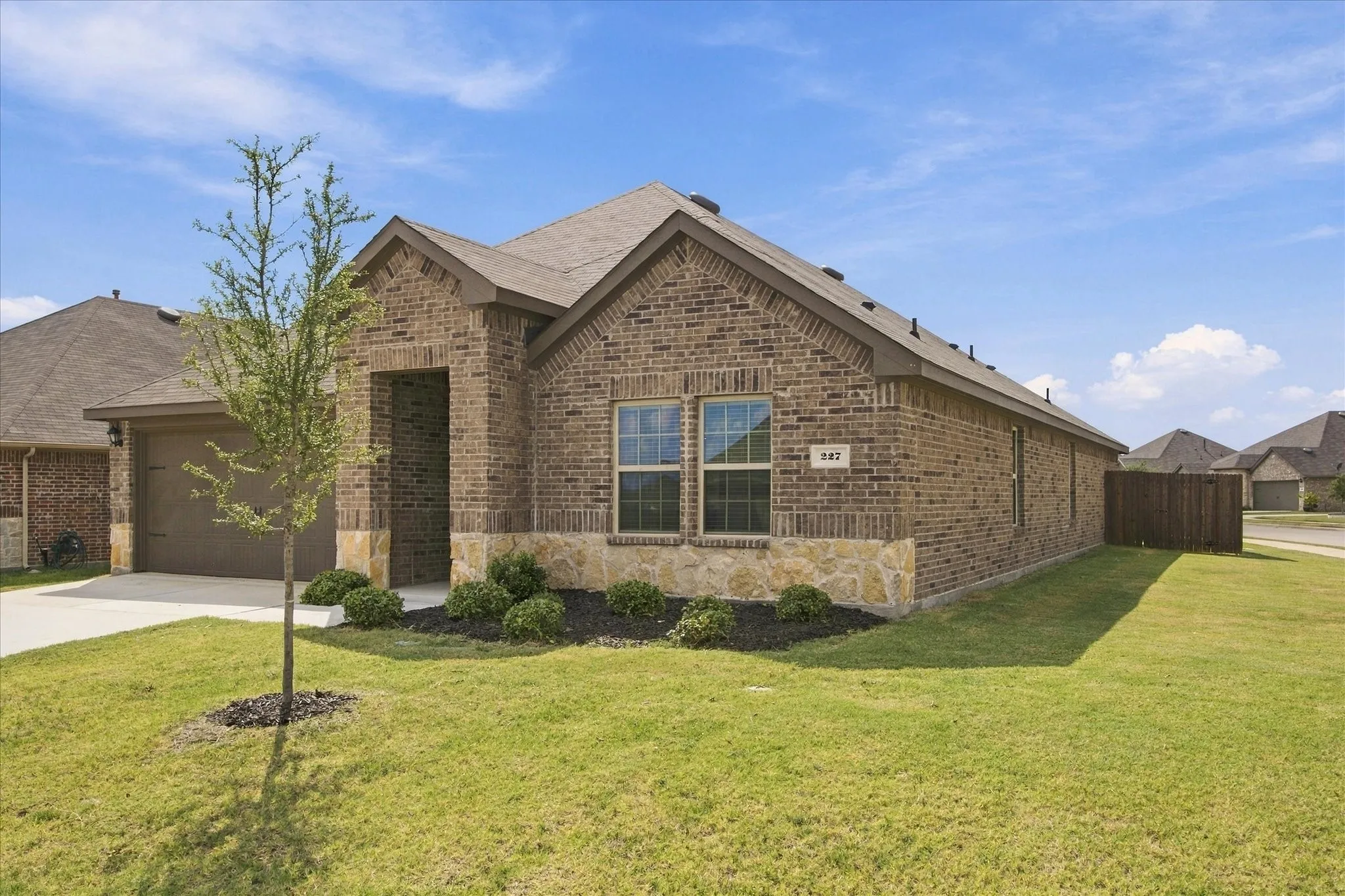 Single Family Residence For Rent in Hunt County , 227 Happywell Lane, Caddo Mills, Texas 75135, 4 Bedroom, 2 Bathroom, 2 Garage spaces, 2,106 Sqft, built in 2023, mls#21388833, Real Estate Agent in Caddo Mills, Homes For Rent in Hunt county, Homes For Rent in Caddo Mills, Realtor in Caddo Mills Texas, Real Estate Brokerage Independent Realty Texas, Luminita Cordes Realtor