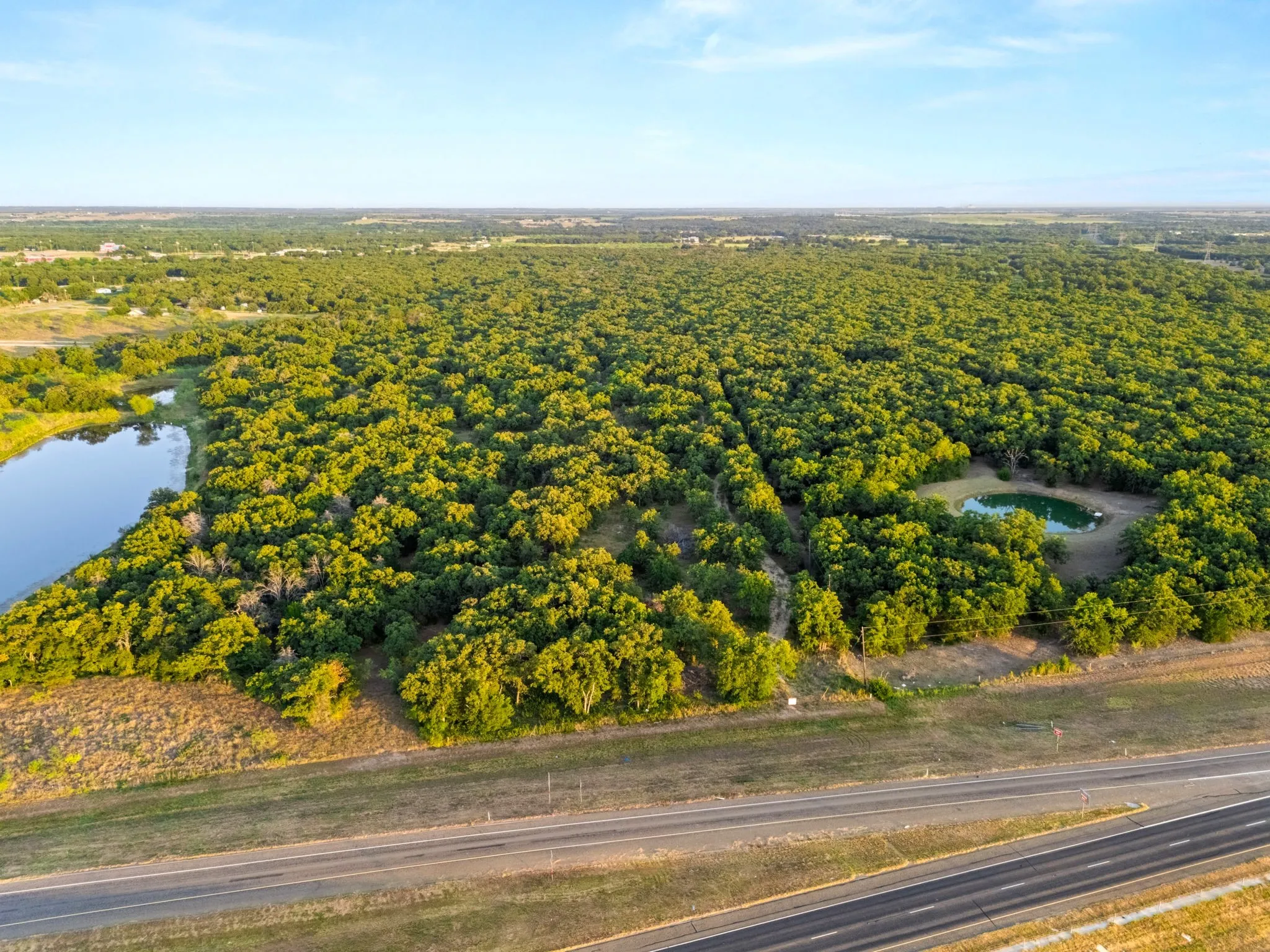 Improved Land For Sale in Mc Lennan County , Longhorn Parkway & Highway 31, Axtell, Texas 76624, 0, 0, Garage spaces, 0 Sqft, built in 0, mls#21388834, Real Estate Agent in Axtell, Homes For Sale in Mc Lennan county, Homes For Sale in Axtell, Realtor in Axtell Texas, Real Estate Brokerage Independent Realty Texas, Luminita Cordes Realtor