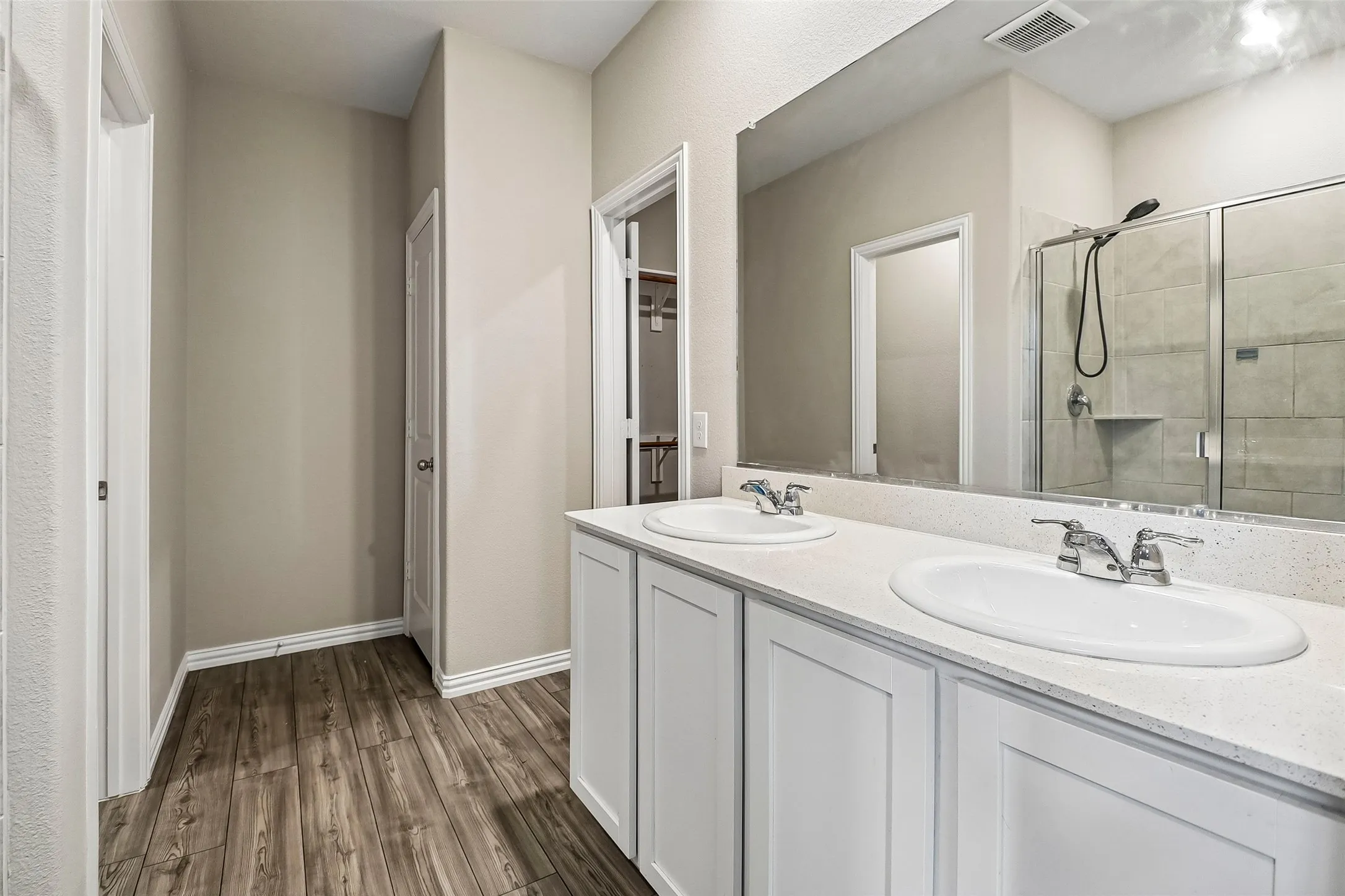 Single Family Residence For Sale in Kaufman County , 2401 Lemco Drive, Forney, Texas 75126, 4 Bedroom, 2 Bathroom, 2 Garage spaces, 2,025 Sqft, built in 2020, mls#21386231, Real Estate Agent in Forney, Homes For Sale in Kaufman county, Homes For Sale in Forney, Realtor in Forney Texas, Real Estate Brokerage Independent Realty Texas, Luminita Cordes Realtor