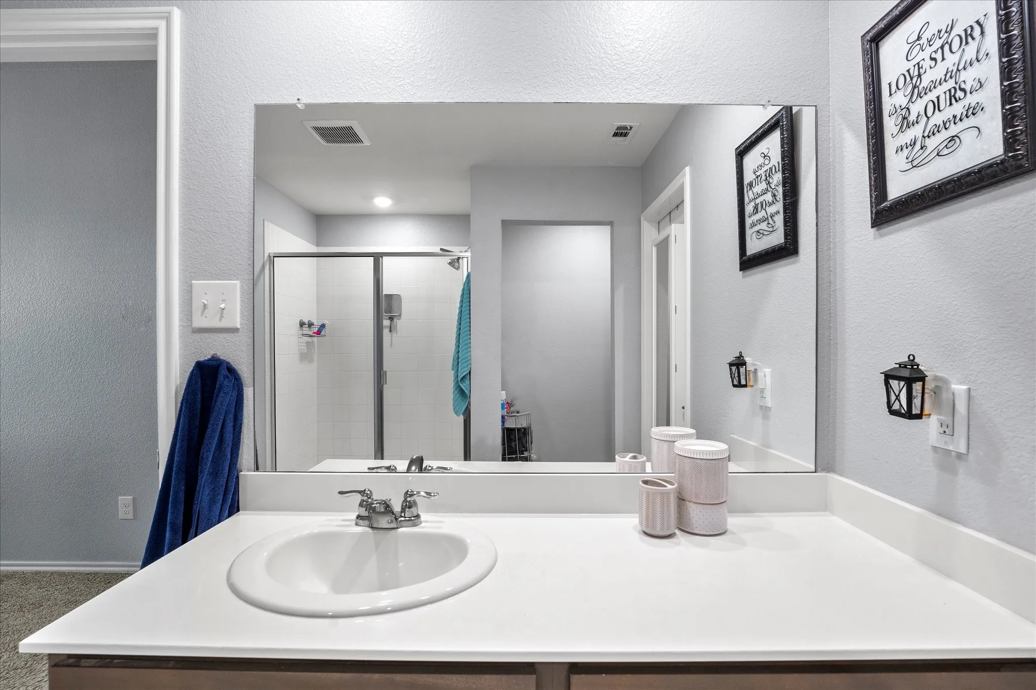 Single Family Residence For Rent in Collin County , 511 Pine Hollow Way, Josephine, Texas 75189, 3 Bedroom, 2 Bathroom, 2 Garage spaces, 1,448 Sqft, built in 2020, mls#21388844, Real Estate Agent in Josephine, Homes For Rent in Collin county, Homes For Rent in Josephine, Realtor in Josephine Texas, Real Estate Brokerage Independent Realty Texas, Luminita Cordes Realtor