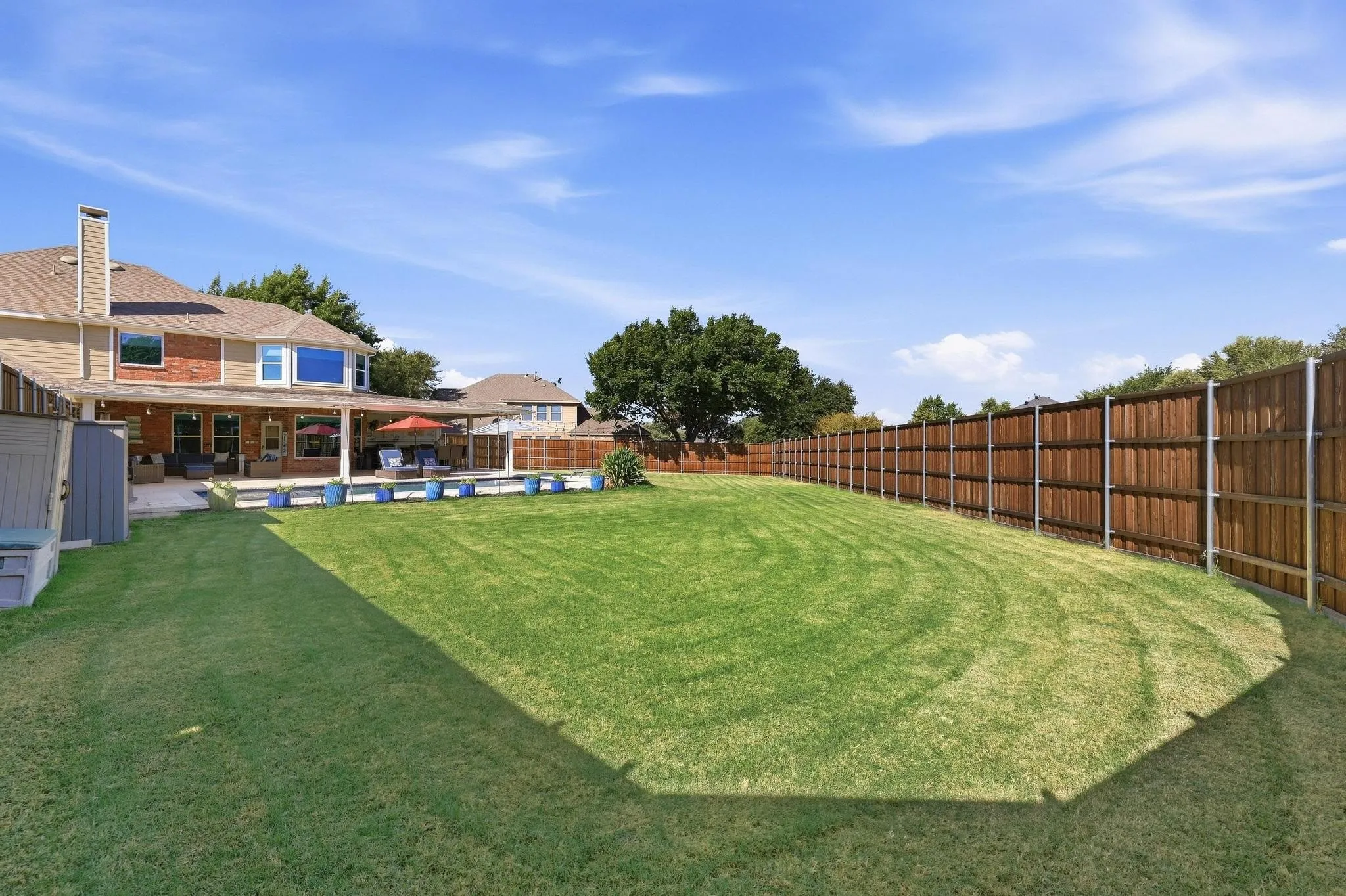 Single Family Residence For Sale in Collin County , 10498 Balsam Court, Frisco, Texas 75033, 4 Bedroom, 3 Bathroom, 3 Garage spaces, 3,071 Sqft, built in 2000, mls#21385647, Real Estate Agent in Frisco, Homes For Sale in Collin county, Homes For Sale in Frisco, Realtor in Frisco Texas, Real Estate Brokerage Independent Realty Texas, Luminita Cordes Realtor
