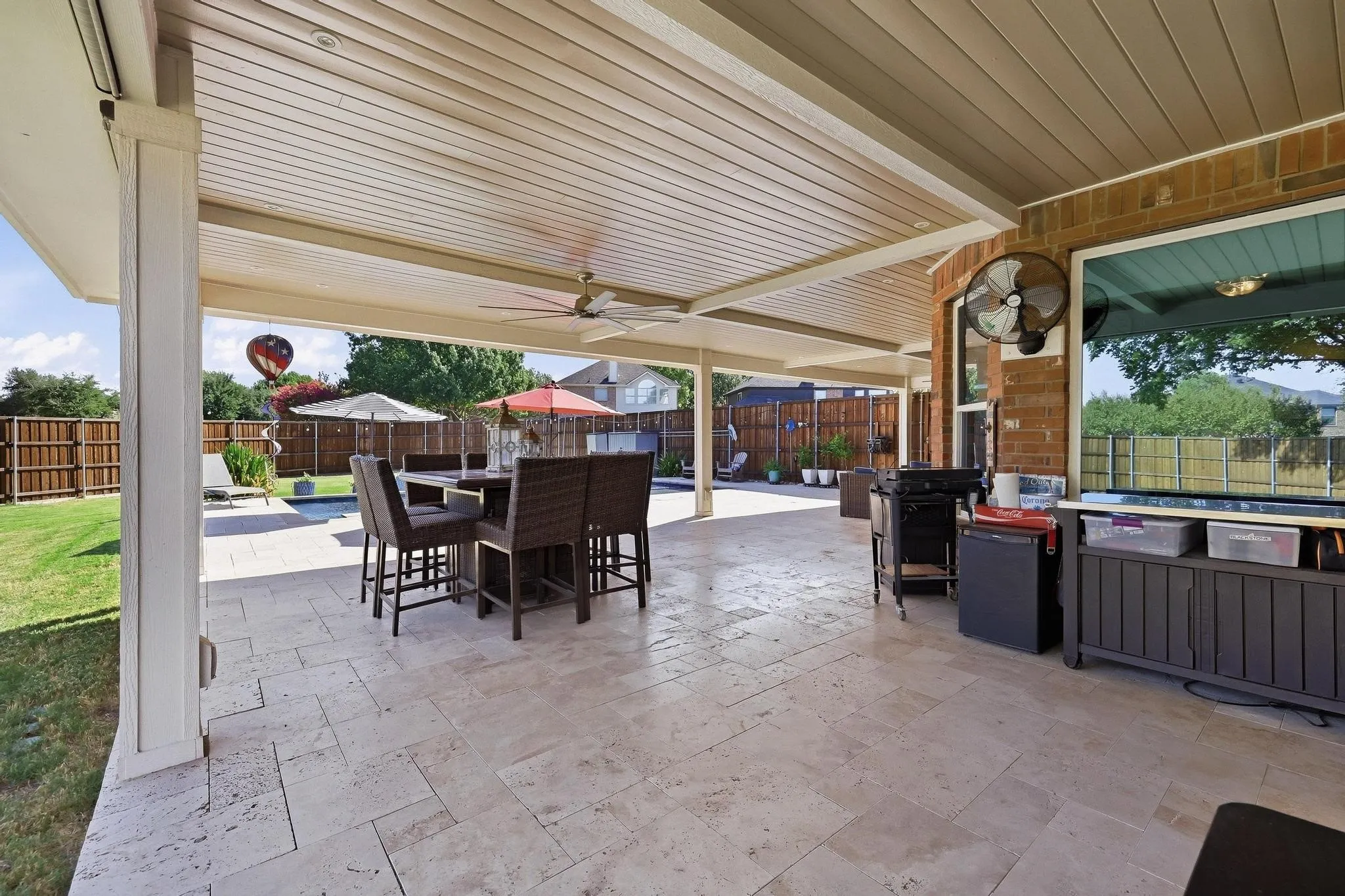 Single Family Residence For Sale in Collin County , 10498 Balsam Court, Frisco, Texas 75033, 4 Bedroom, 3 Bathroom, 3 Garage spaces, 3,071 Sqft, built in 2000, mls#21385647, Real Estate Agent in Frisco, Homes For Sale in Collin county, Homes For Sale in Frisco, Realtor in Frisco Texas, Real Estate Brokerage Independent Realty Texas, Luminita Cordes Realtor
