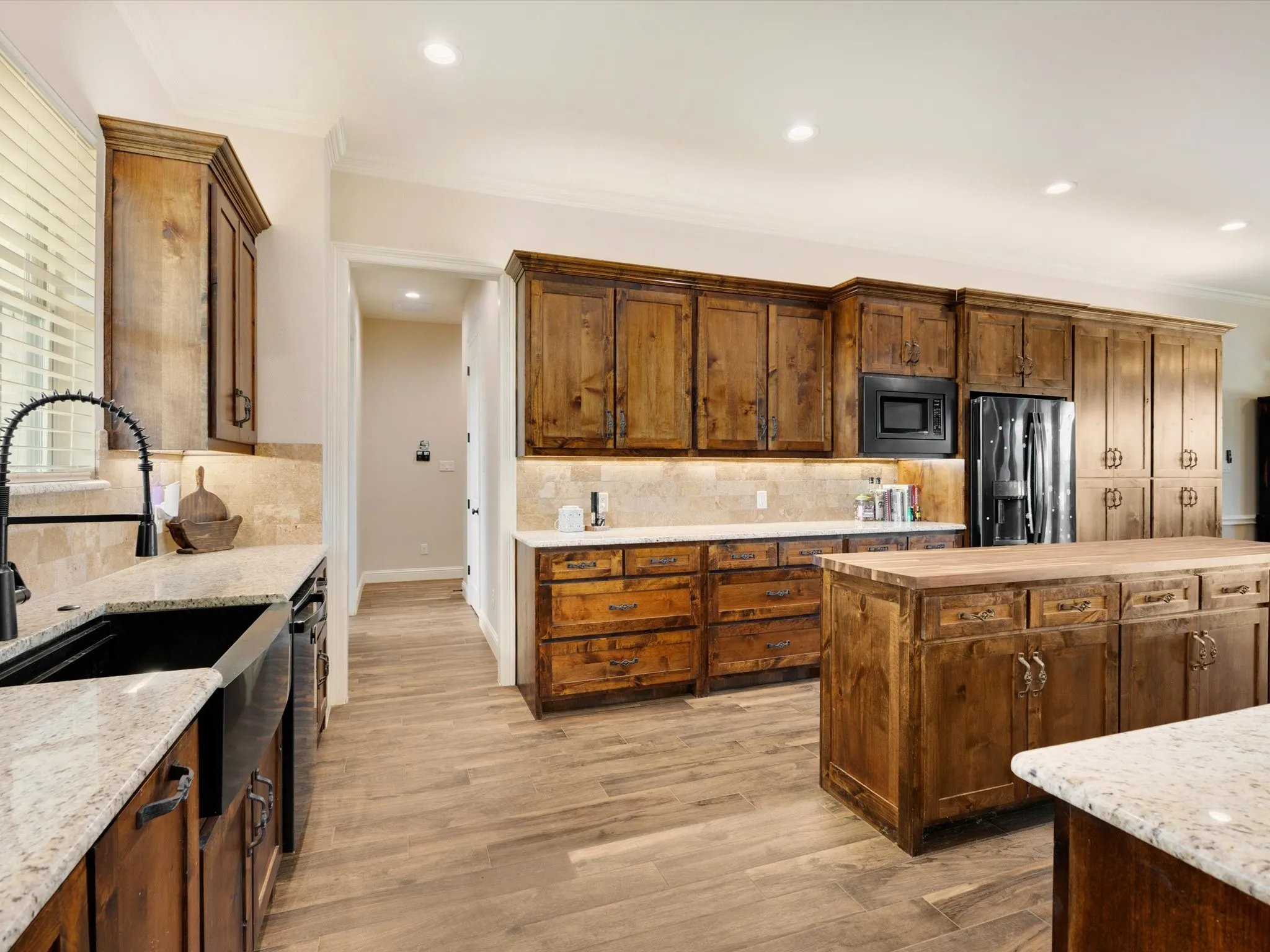 Single Family Residence For Sale in Collin County , 19079 Fm 2755, Royse City, Texas 75189, 3 Bedroom, 4 Bathroom, 3 Garage spaces, 3,982 Sqft, built in 2024, mls#21370434, Real Estate Agent in Royse City, Homes For Sale in Collin county, Homes For Sale in Royse City, Realtor in Royse City Texas, Real Estate Brokerage Independent Realty Texas, Luminita Cordes Realtor