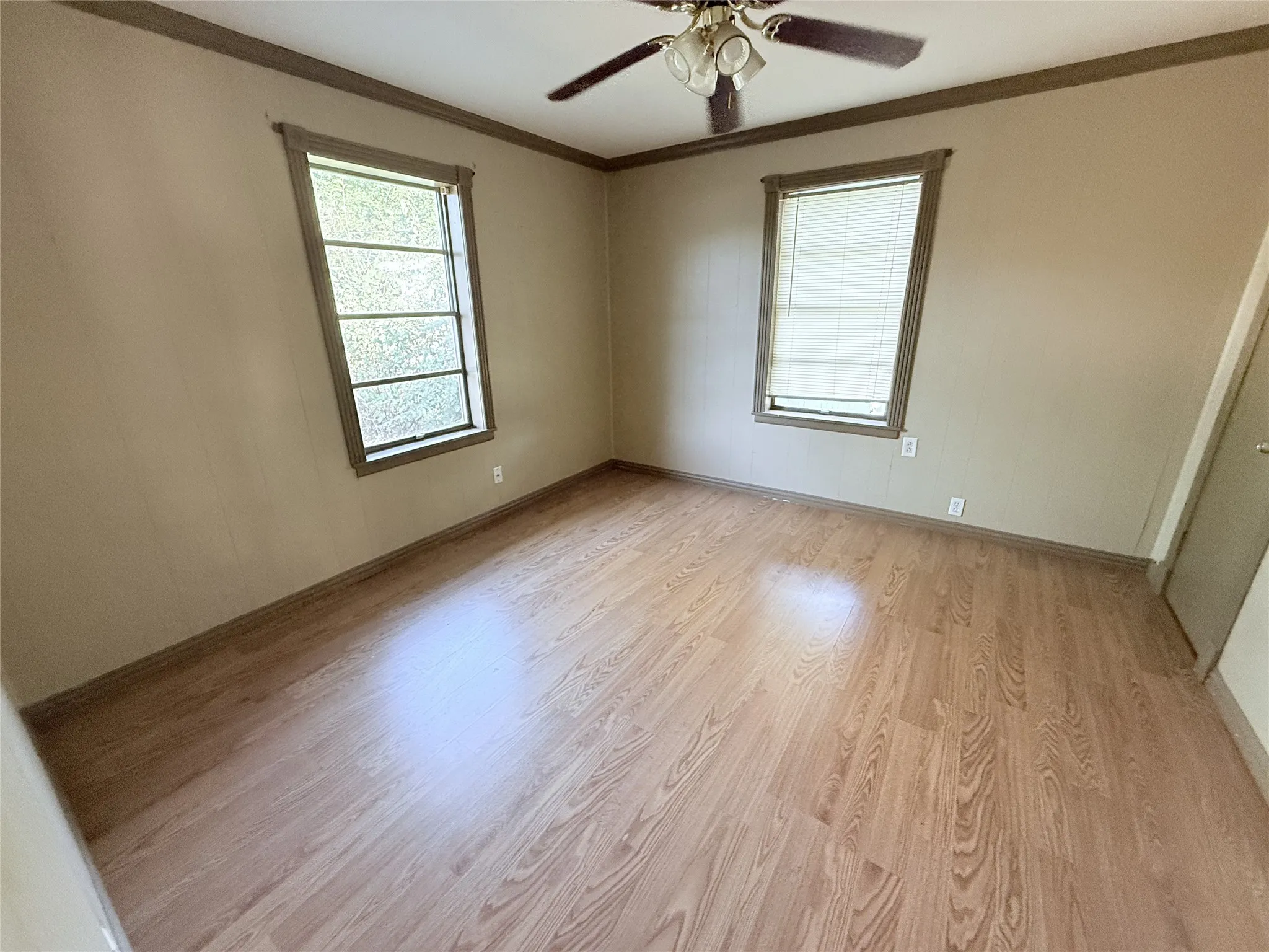 Single Family Residence For Sale in Cooke County , 1603 Cherry Street, Gainesville, Texas 76240, 3 Bedroom, 1 Bathroom, Garage spaces, 1,440 Sqft, built in 1956, mls#21388678, Real Estate Agent in Gainesville, Homes For Sale in Cooke county, Homes For Sale in Gainesville, Realtor in Gainesville Texas, Real Estate Brokerage Independent Realty Texas, Luminita Cordes Realtor