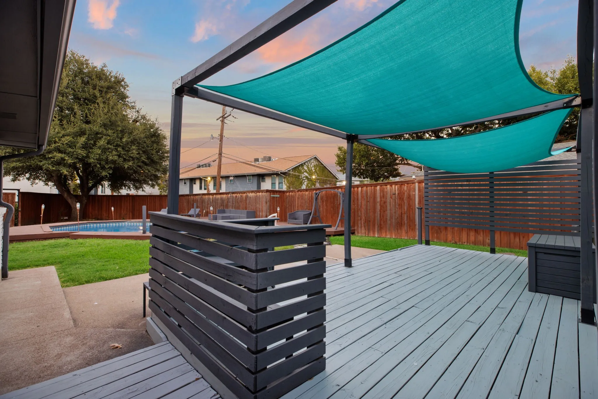 Single Family Residence For Rent in Dallas County , 10922 Ferndale Road, Dallas, Texas 75238, 4 Bedroom, 3 Bathroom, 2 Garage spaces, 2,496 Sqft, built in 1968, mls#21378515, Real Estate Agent in Dallas, Homes For Rent in Dallas county, Homes For Rent in Dallas, Realtor in Dallas Texas, Real Estate Brokerage Independent Realty Texas, Luminita Cordes Realtor