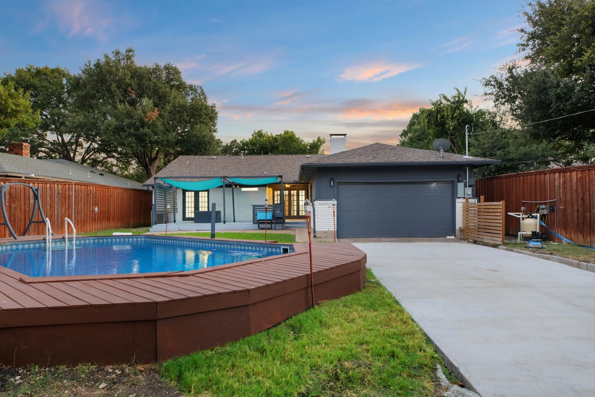 Single Family Residence For Rent in Dallas County , 10922 Ferndale Road, Dallas, Texas 75238, 4 Bedroom, 3 Bathroom, 2 Garage spaces, 2,496 Sqft, built in 1968, mls#21378515, Real Estate Agent in Dallas, Homes For Rent in Dallas county, Homes For Rent in Dallas, Realtor in Dallas Texas, Real Estate Brokerage Independent Realty Texas, Luminita Cordes Realtor
