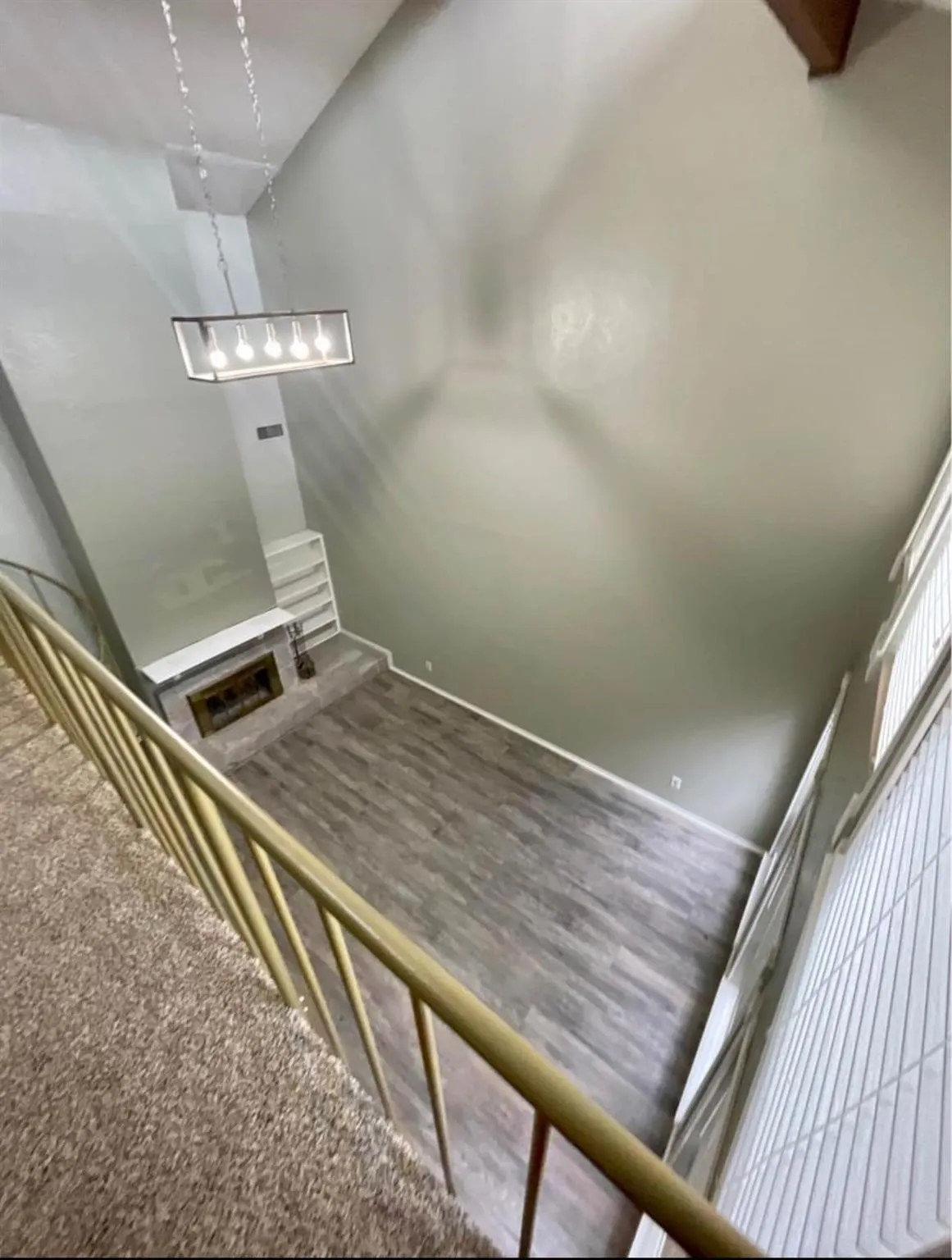 Townhouse For Rent in Dallas County , 9820 Smokefeather Lane, Dallas, Texas 75243, 2 Bedroom, 2 Bathroom, 2 Garage spaces, 1,684 Sqft, built in 1978, mls#21388871, Real Estate Agent in Dallas, Homes For Rent in Dallas county, Homes For Rent in Dallas, Realtor in Dallas Texas, Real Estate Brokerage Independent Realty Texas, Luminita Cordes Realtor