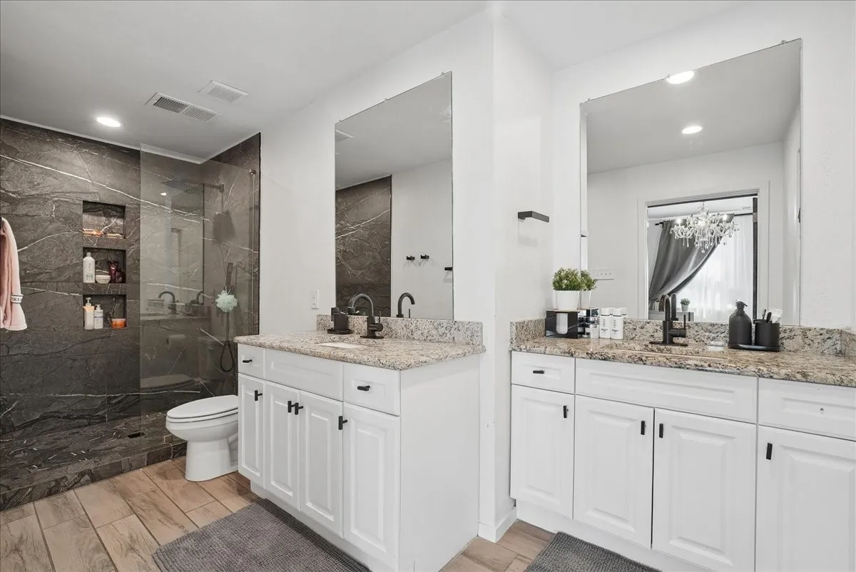 Single Family Residence For Sale in Dallas County , 1635 Aurora Drive, Richardson, Texas 75081, 3 Bedroom, 3 Bathroom, 2 Garage spaces, 2,032 Sqft, built in 1973, mls#21385487, Real Estate Agent in Richardson, Homes For Sale in Dallas county, Homes For Sale in Richardson, Realtor in Richardson Texas, Real Estate Brokerage Independent Realty Texas, Luminita Cordes Realtor
