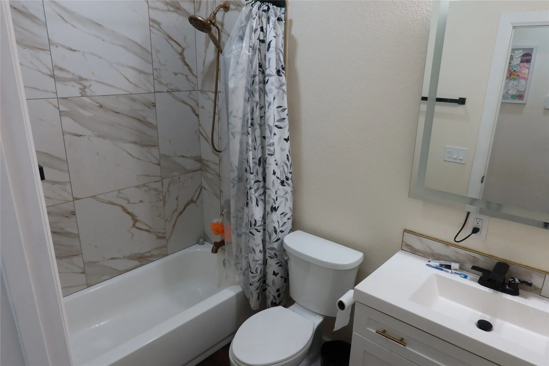 Single Family Residence For Sale in Wichita County , 1317 34th Street, Wichita Falls, Texas 76302, 3 Bedroom, 2 Bathroom, 1 Garage spaces, 1,631 Sqft, built in 2023, mls#21386527, Real Estate Agent in Wichita Falls, Homes For Sale in Wichita county, Homes For Sale in Wichita Falls, Realtor in Wichita Falls Texas, Real Estate Brokerage Independent Realty Texas, Luminita Cordes Realtor