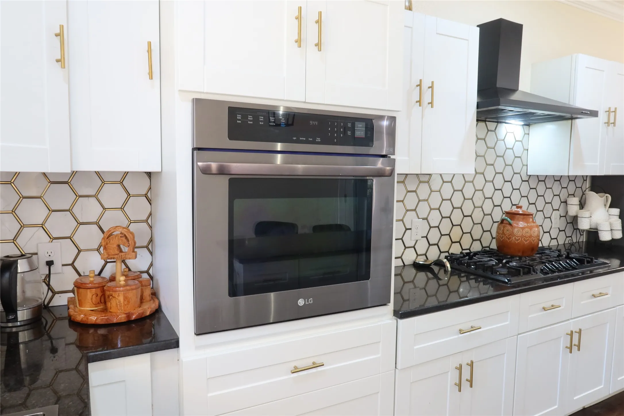 Single Family Residence For Sale in Wichita County , 1317 34th Street, Wichita Falls, Texas 76302, 3 Bedroom, 2 Bathroom, 1 Garage spaces, 1,631 Sqft, built in 2023, mls#21386527, Real Estate Agent in Wichita Falls, Homes For Sale in Wichita county, Homes For Sale in Wichita Falls, Realtor in Wichita Falls Texas, Real Estate Brokerage Independent Realty Texas, Luminita Cordes Realtor