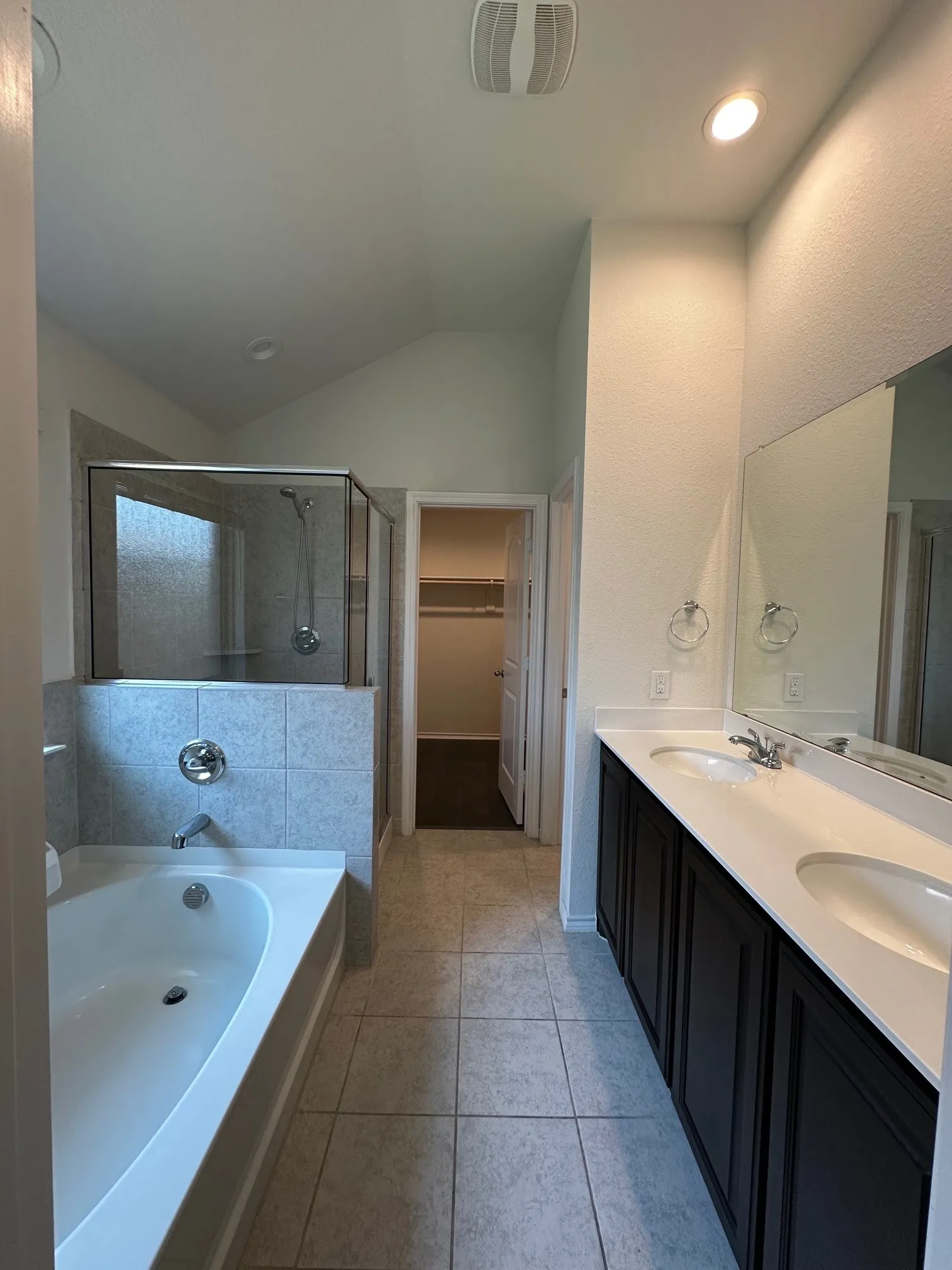 Single Family Residence For Sale in Tarrant County , 3112 Montego Bay Lane, Fort Worth, Texas 76123, 3 Bedroom, 2 Bathroom, 2 Garage spaces, 1,536 Sqft, built in 2020, mls#21388884, Real Estate Agent in Fort Worth, Homes For Sale in Tarrant county, Homes For Sale in Fort Worth, Realtor in Fort Worth Texas, Real Estate Brokerage Independent Realty Texas, Luminita Cordes Realtor
