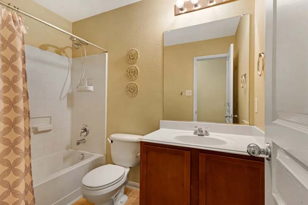 Single Family Residence For Rent in Tarrant County , 2932 Milby Oaks Drive, Fort Worth, Texas 76244, 4 Bedroom, 2 Bathroom, 2 Garage spaces, 1,801 Sqft, built in 2006, mls#21388057, Real Estate Agent in Fort Worth, Homes For Rent in Tarrant county, Homes For Rent in Fort Worth, Realtor in Fort Worth Texas, Real Estate Brokerage Independent Realty Texas, Luminita Cordes Realtor