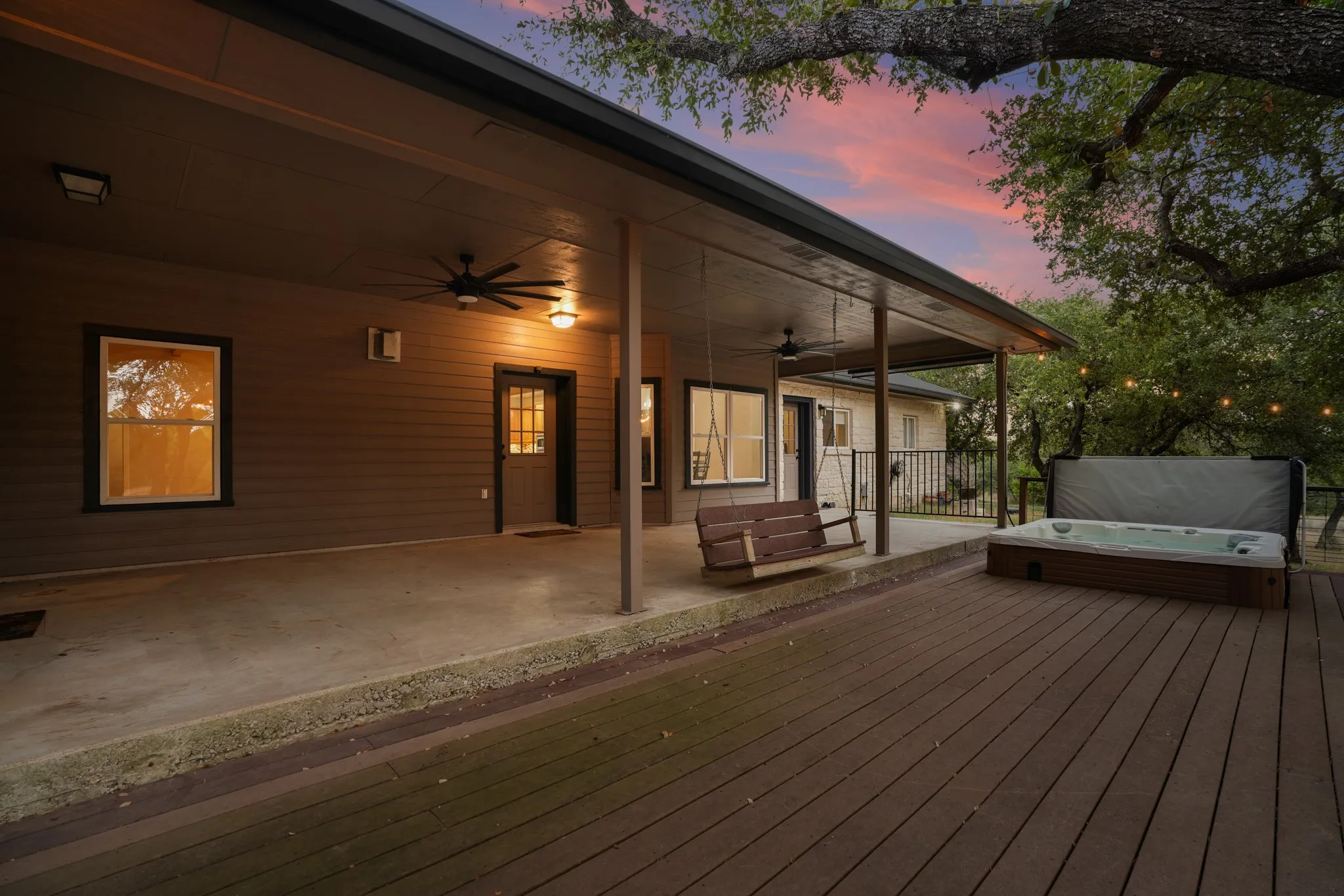Single Family Residence For Sale in Travis County , 20608 Live Oak Street, Leander, Texas 78641, 4 Bedroom, 4 Bathroom, 2 Garage spaces, 3,637 Sqft, built in 2001, mls#21388895, Real Estate Agent in Leander, Homes For Sale in Travis county, Homes For Sale in Leander, Realtor in Leander Texas, Real Estate Brokerage Independent Realty Texas, Luminita Cordes Realtor