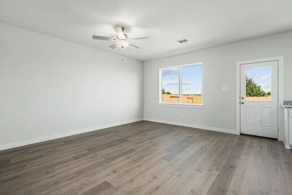 Single Family Residence For Sale in Hunt County , 5003 Delano Street, Greenville, Texas 75401, 3 Bedroom, 3 Bathroom, 2 Garage spaces, 1,627 Sqft, built in 2026, mls#21388905, Real Estate Agent in Greenville, Homes For Sale in Hunt county, Homes For Sale in Greenville, Realtor in Greenville Texas, Real Estate Brokerage Independent Realty Texas, Luminita Cordes Realtor