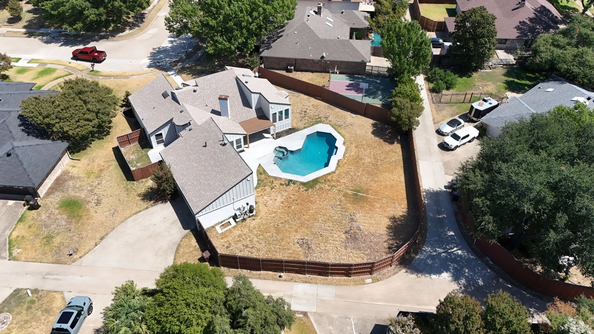 Single Family Residence For Rent in Collin County , 4001 Bullock Drive, Plano, Texas 75023, 5 Bedroom, 4 Bathroom, 2 Garage spaces, 2,686 Sqft, built in 1978, mls#21388899, Real Estate Agent in Plano, Homes For Rent in Collin county, Homes For Rent in Plano, Realtor in Plano Texas, Real Estate Brokerage Independent Realty Texas, Luminita Cordes Realtor