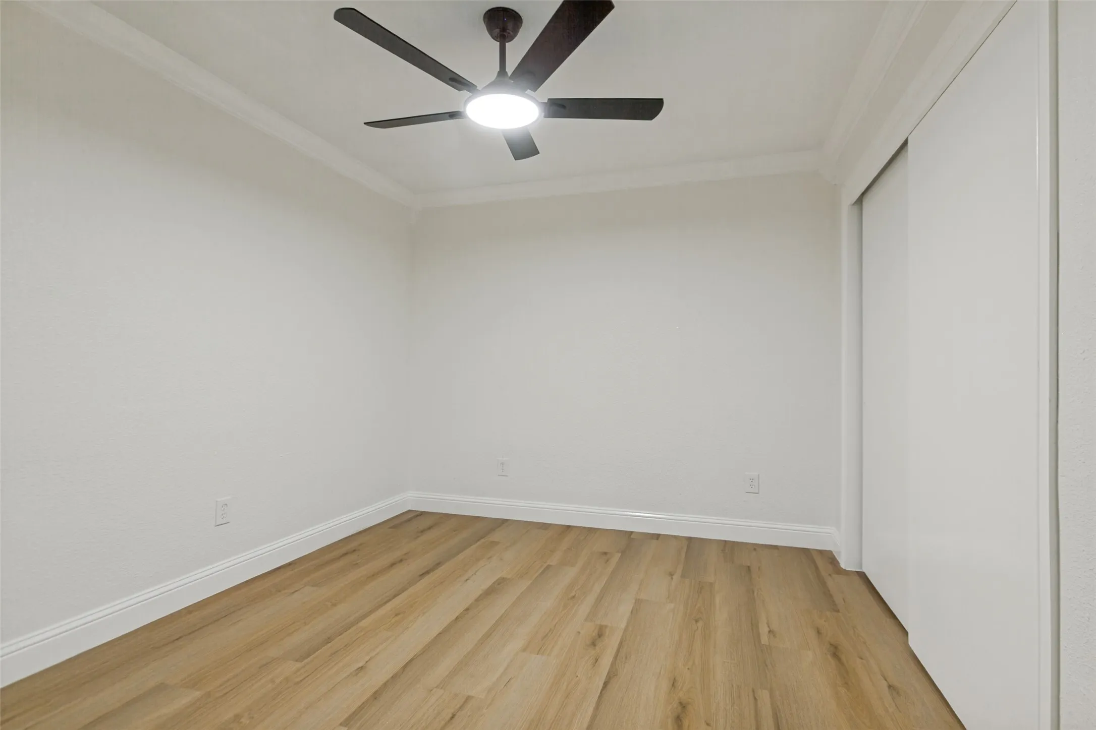 Single Family Residence For Sale in Dallas County , 1503 Richland Drive, Richardson, Texas 75081, 4 Bedroom, 2 Bathroom, 2 Garage spaces, 2,172 Sqft, built in 1973, mls#21388849, Real Estate Agent in Richardson, Homes For Sale in Dallas county, Homes For Sale in Richardson, Realtor in Richardson Texas, Real Estate Brokerage Independent Realty Texas, Luminita Cordes Realtor