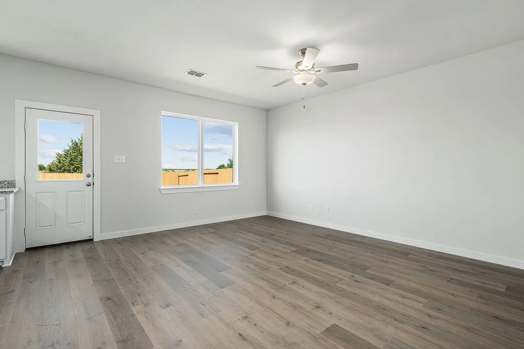 Single Family Residence For Sale in Hunt County , 1302 Reed Street, Greenville, Texas 75401, 3 Bedroom, 3 Bathroom, 2 Garage spaces, 1,627 Sqft, built in 2026, mls#21388908, Real Estate Agent in Greenville, Homes For Sale in Hunt county, Homes For Sale in Greenville, Realtor in Greenville Texas, Real Estate Brokerage Independent Realty Texas, Luminita Cordes Realtor
