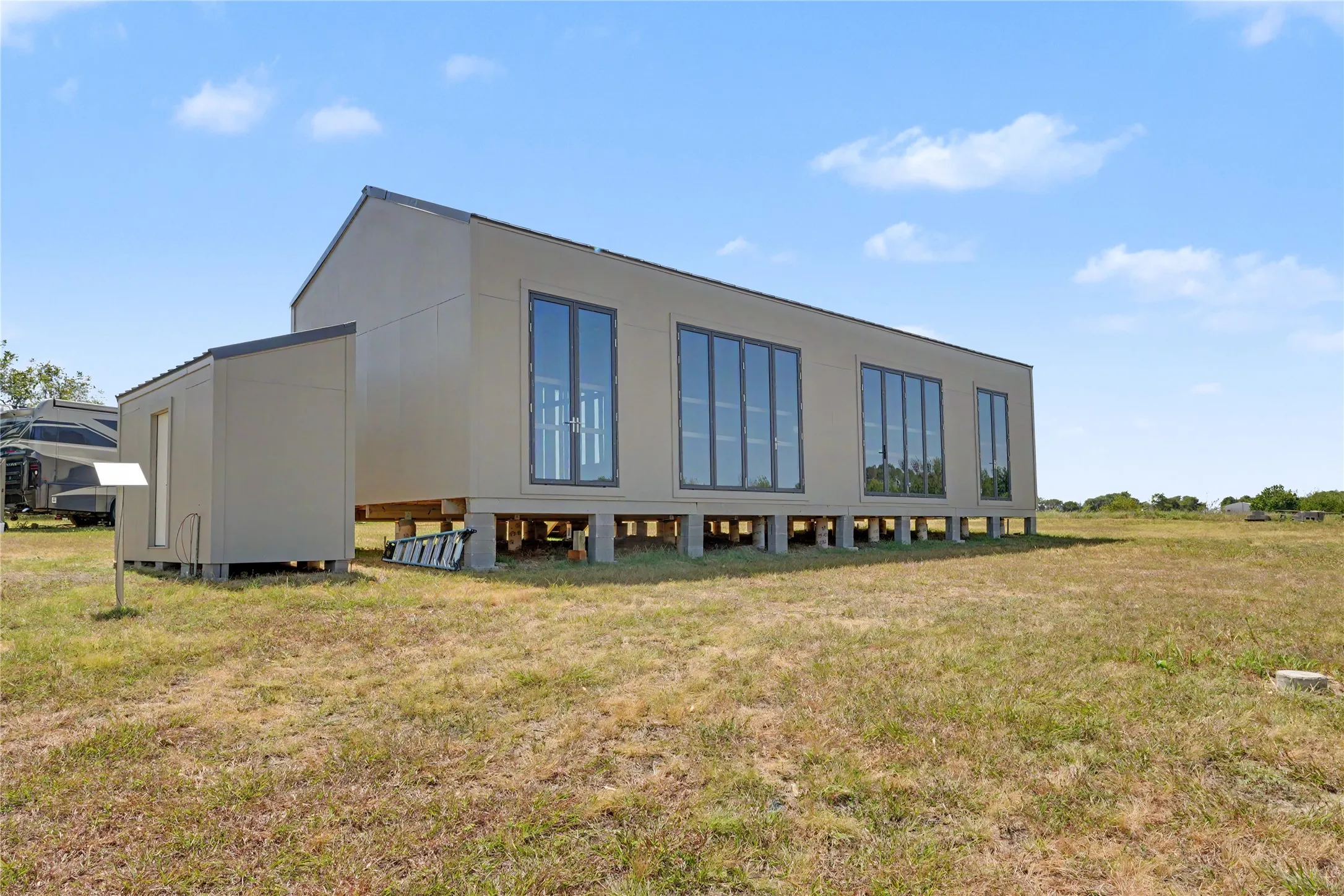 Improved Land For Sale in Hill County , 6927 State Highway 22, Bynum, Texas 76631, 0, 0, Garage spaces, 0 Sqft, built in 0, mls#21388880, Real Estate Agent in Bynum, Homes For Sale in Hill county, Homes For Sale in Bynum, Realtor in Bynum Texas, Real Estate Brokerage Independent Realty Texas, Luminita Cordes Realtor