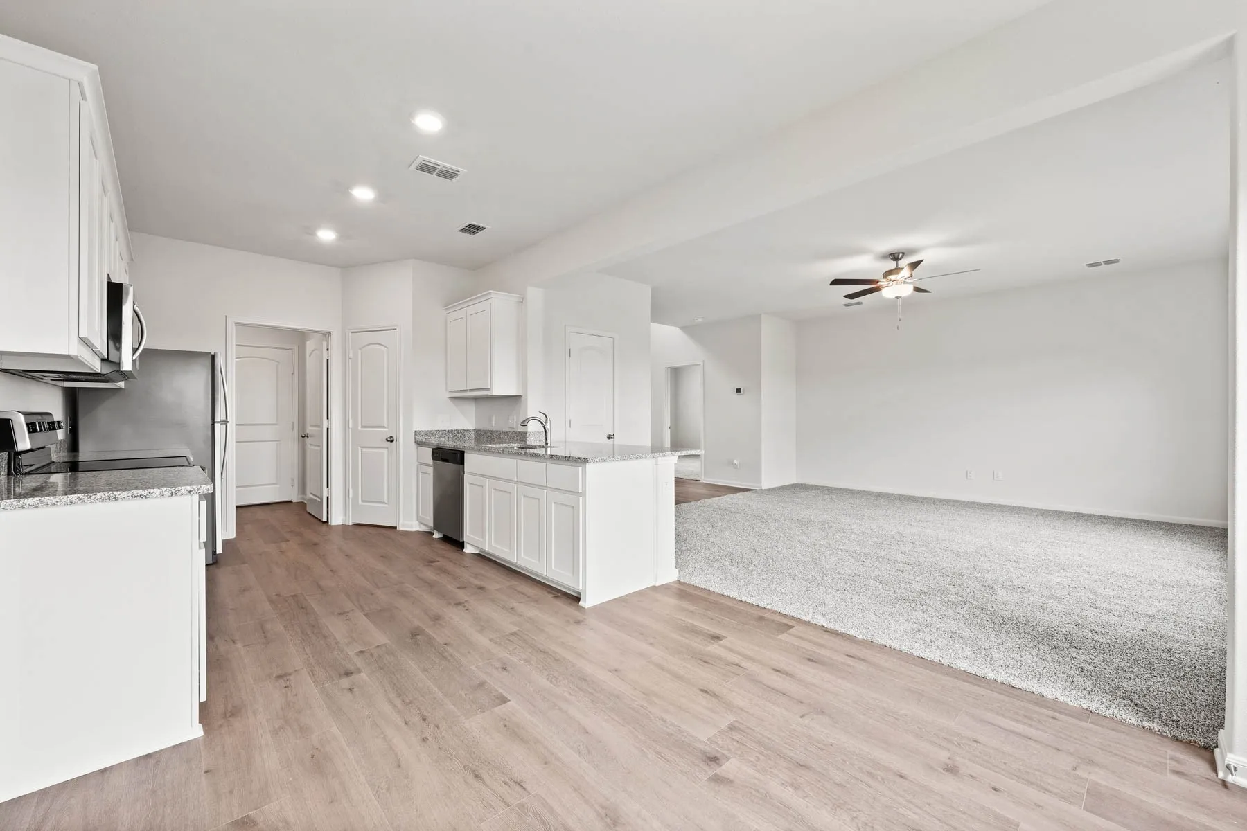 Single Family Residence For Sale in Hunt County , 1502 Garfield Drive, Greenville, Texas 75401, 4 Bedroom, 3 Bathroom, 2 Garage spaces, 2,054 Sqft, built in 2023, mls#21388915, Real Estate Agent in Greenville, Homes For Sale in Hunt county, Homes For Sale in Greenville, Realtor in Greenville Texas, Real Estate Brokerage Independent Realty Texas, Luminita Cordes Realtor