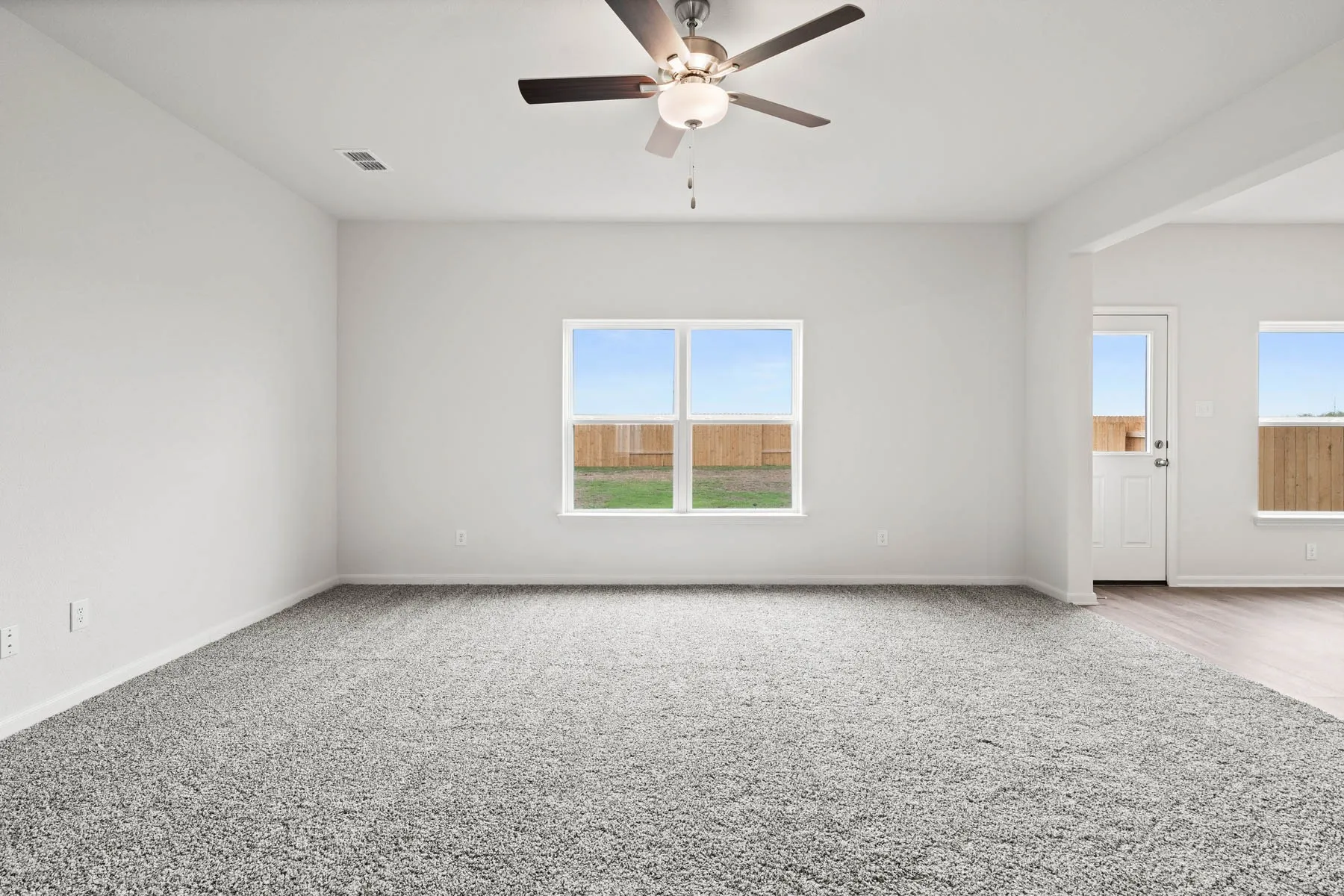Single Family Residence For Sale in Hunt County , 1502 Garfield Drive, Greenville, Texas 75401, 4 Bedroom, 3 Bathroom, 2 Garage spaces, 2,054 Sqft, built in 2023, mls#21388915, Real Estate Agent in Greenville, Homes For Sale in Hunt county, Homes For Sale in Greenville, Realtor in Greenville Texas, Real Estate Brokerage Independent Realty Texas, Luminita Cordes Realtor